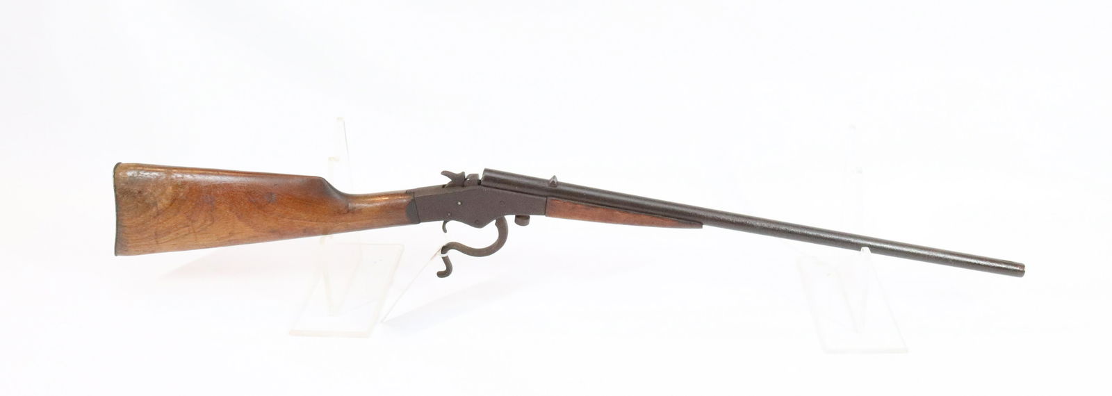 STEVENS CRACKSHOT RIFLE: .22 CAL SINGLE SHOT - SERIAL# NA - THIS GUN REQUIRES REGISTRATION Size: 20" BARREL Terms: Hartzell’s Auction Gallery will handle all Background Checks On-Site. Sunday April 3rd from 9:00am till