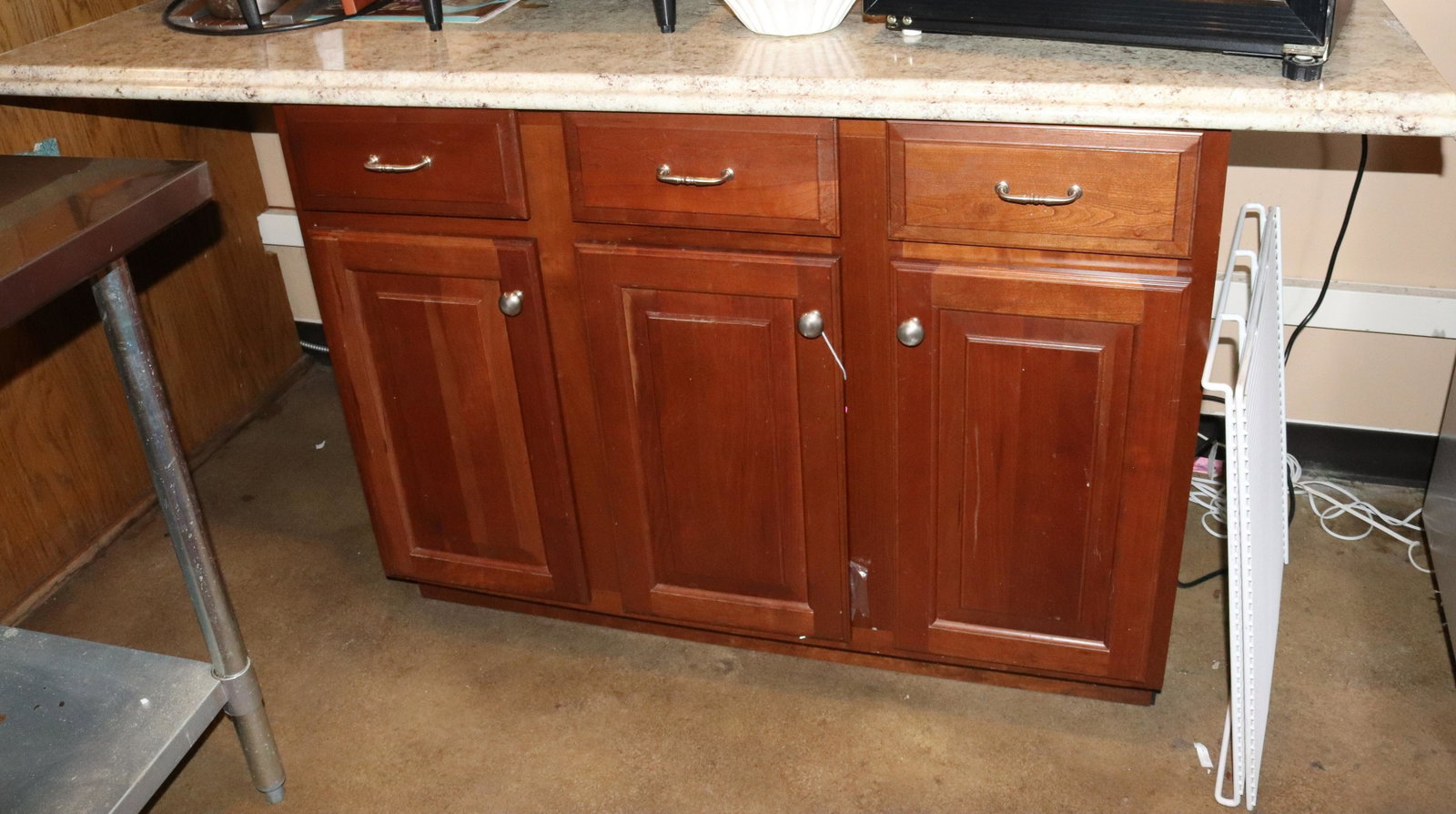 SIX FOOT COUNTER WITH STORAGE: DRAWERS AND DOORS UNDERNEATH TERMS: This is an On-Site Auction. Pick-up will be from Monday April 4th – Thursday April 7th from 9:00am till 4:00pm OR BY APPOINTMENT. All Items must be paid for b