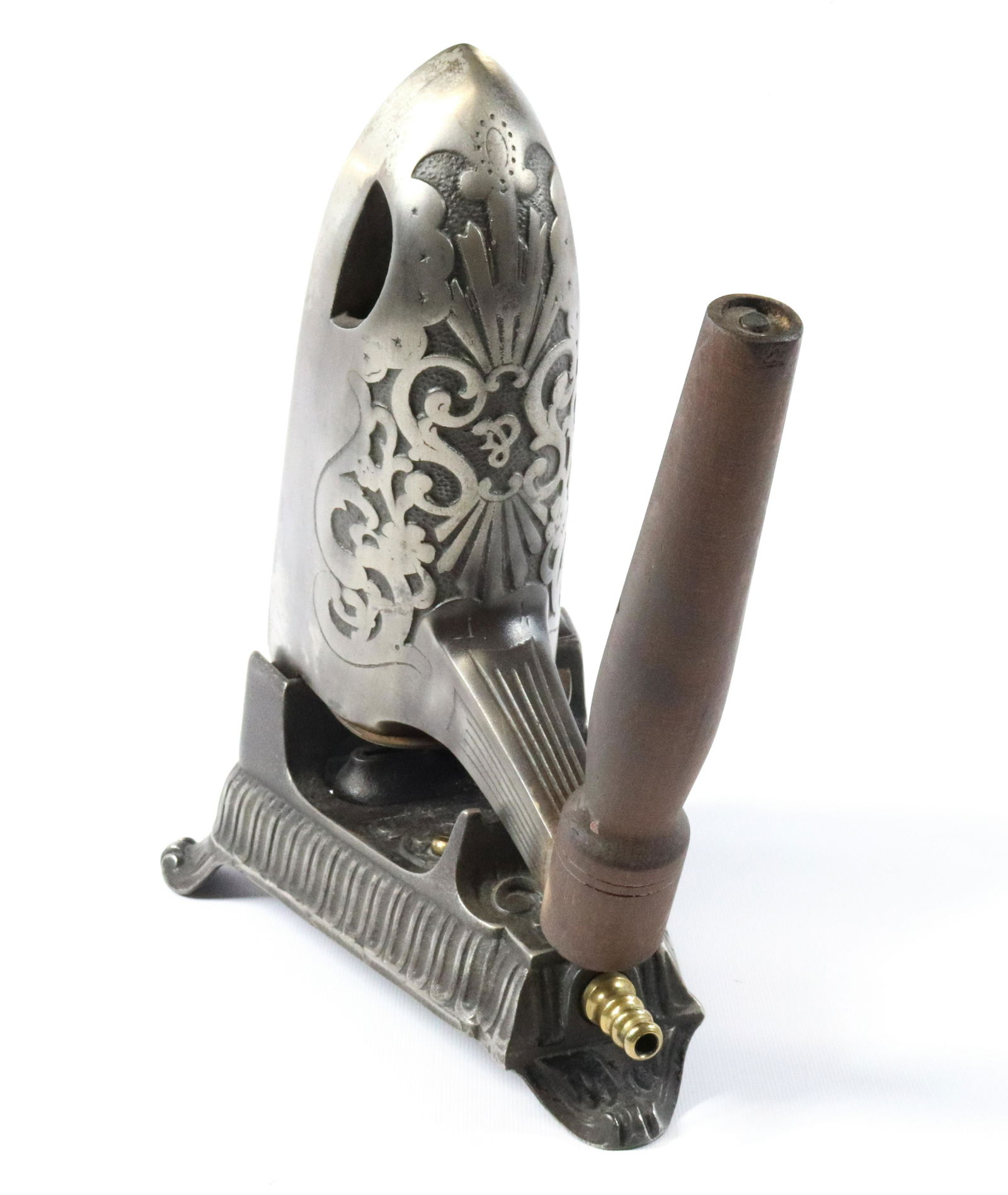 German Gas Iron with Heater (1 of 6)