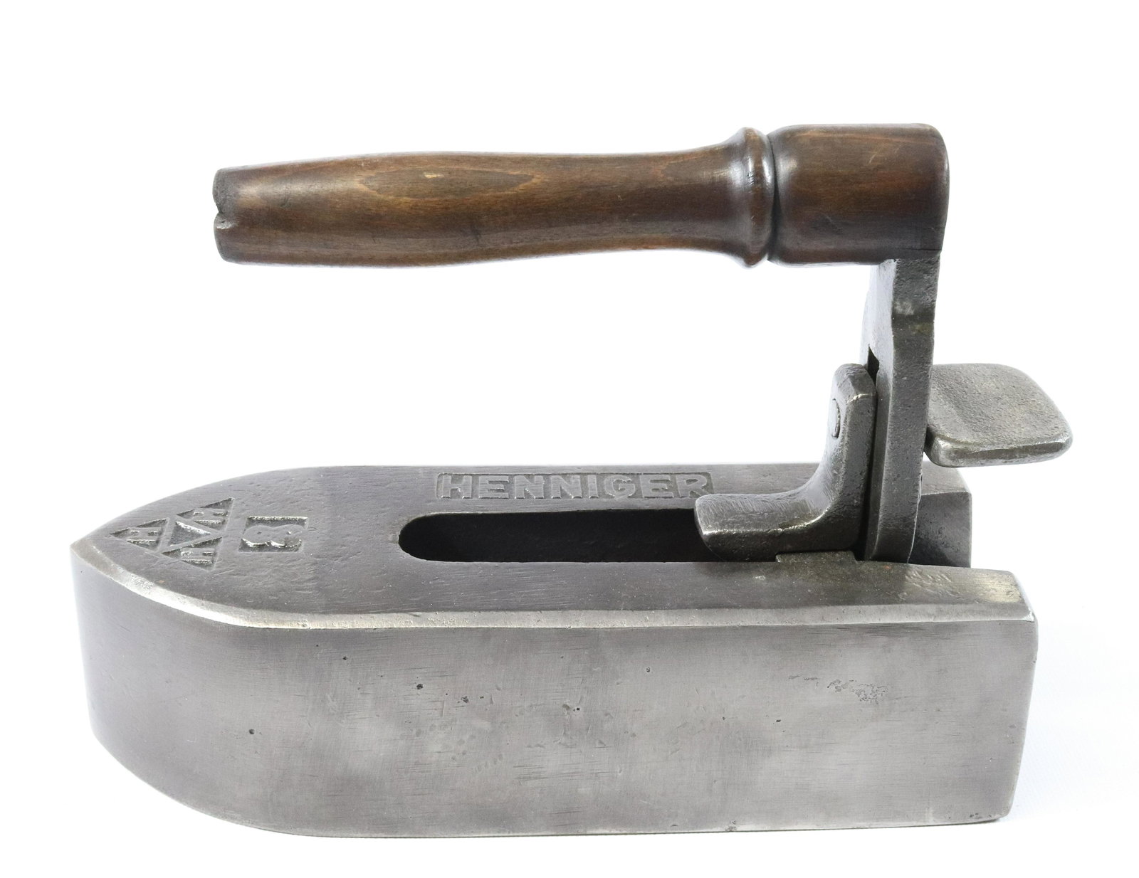 Henniger Removable Handle Iron (1 of 4)