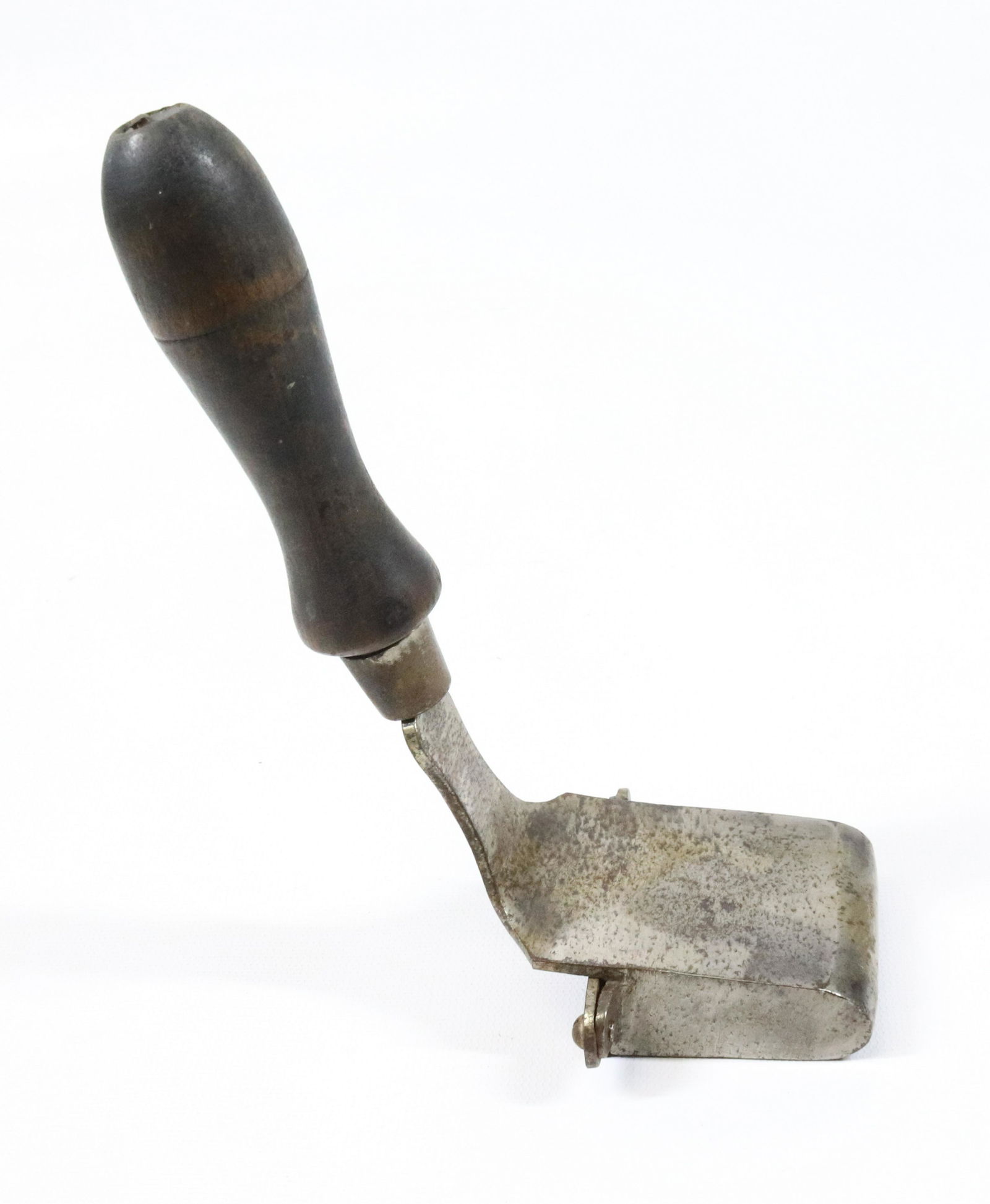 Early Hat Iron (1 of 2)