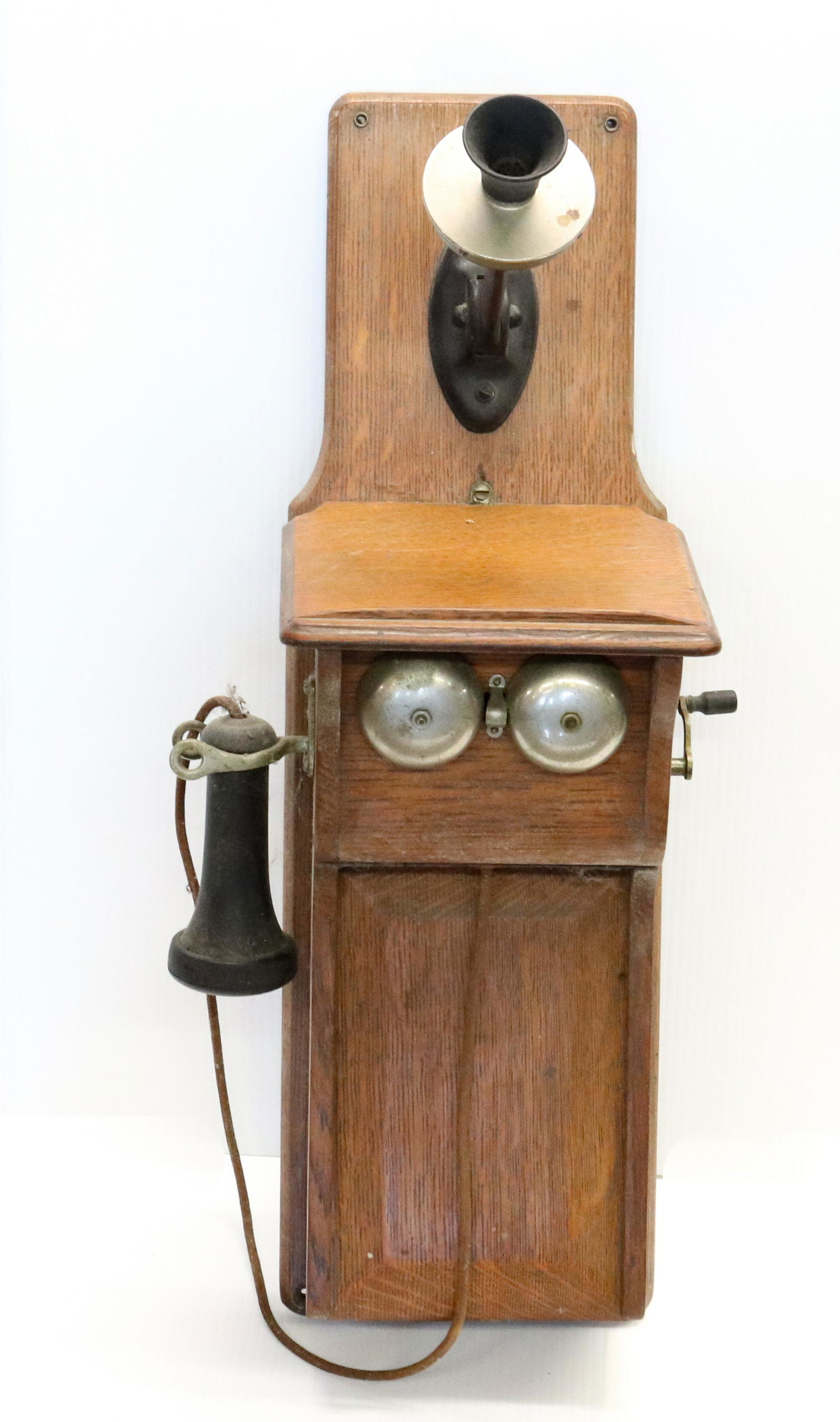 ANTIQUE OAK WALL HANGING TELEPHONE (1 of 2)