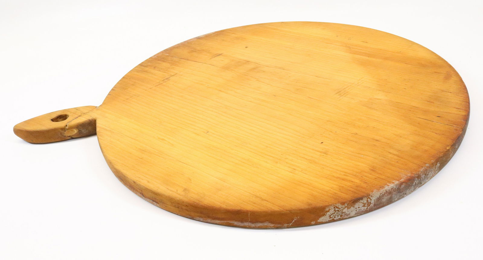 CARVED WOODEN DOUGH BOARD (1 of 2)