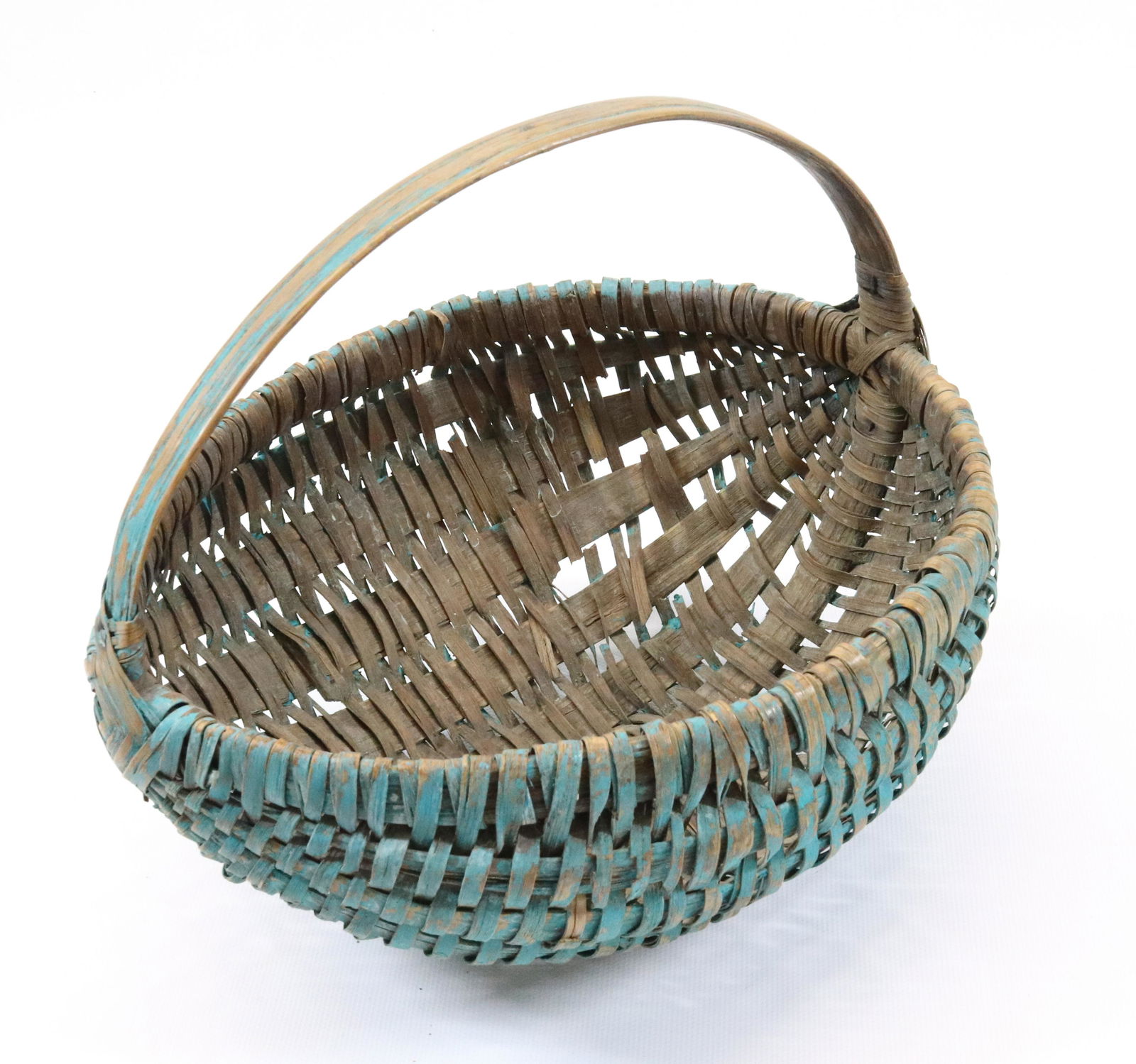 PAINT DECORATED BASKET (1 of 3)