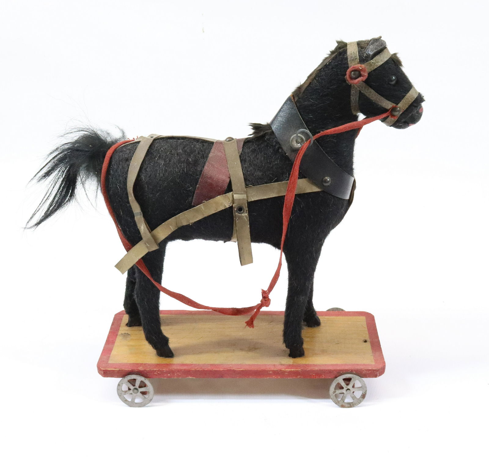 19TH CENTURY CHILDS PULL TOY (1 of 3)