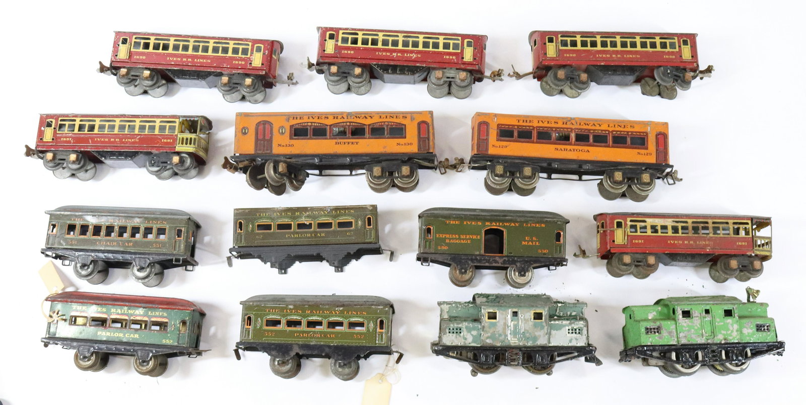 GROUP LOT OF IVES TRAIN ENGINES AND CARS (1 of 4)