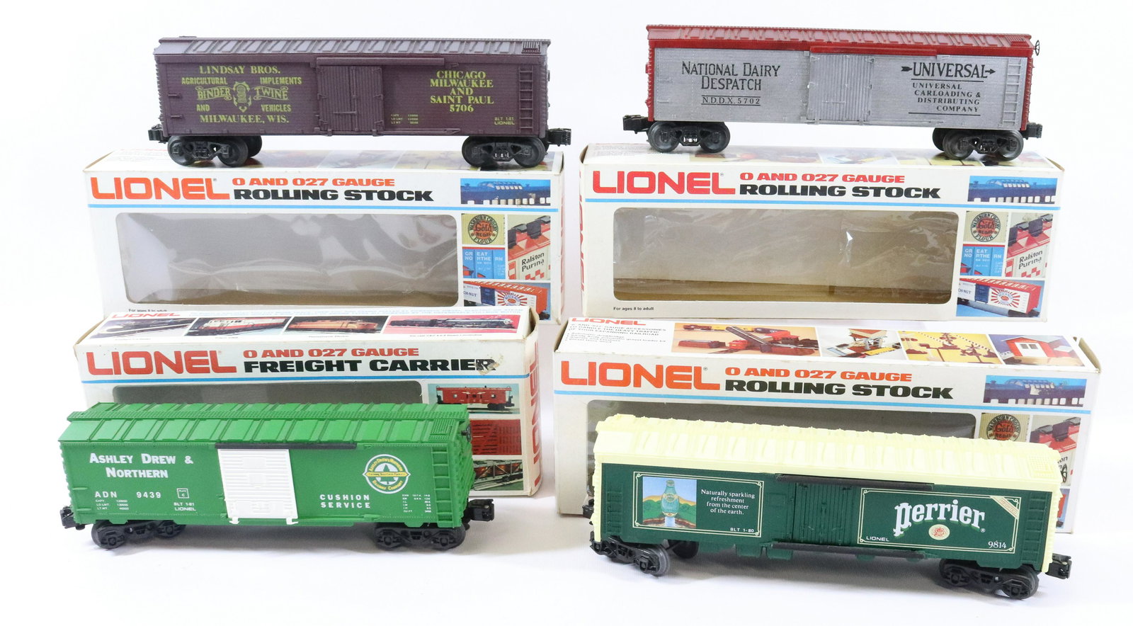 LIONEL O- GAUGE TRAIN CAR LOT (1 of 3)