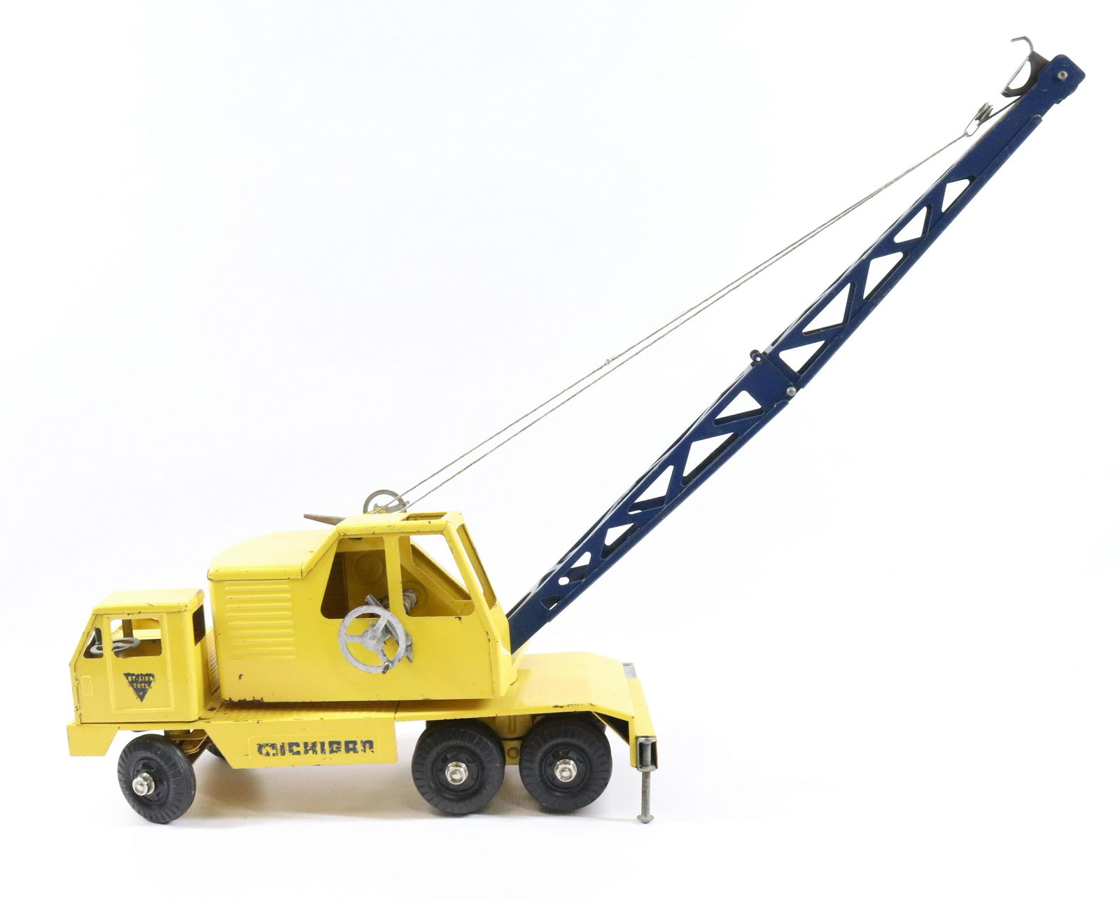 PRESSED STEEL NYLINT CRANE (1 of 3)