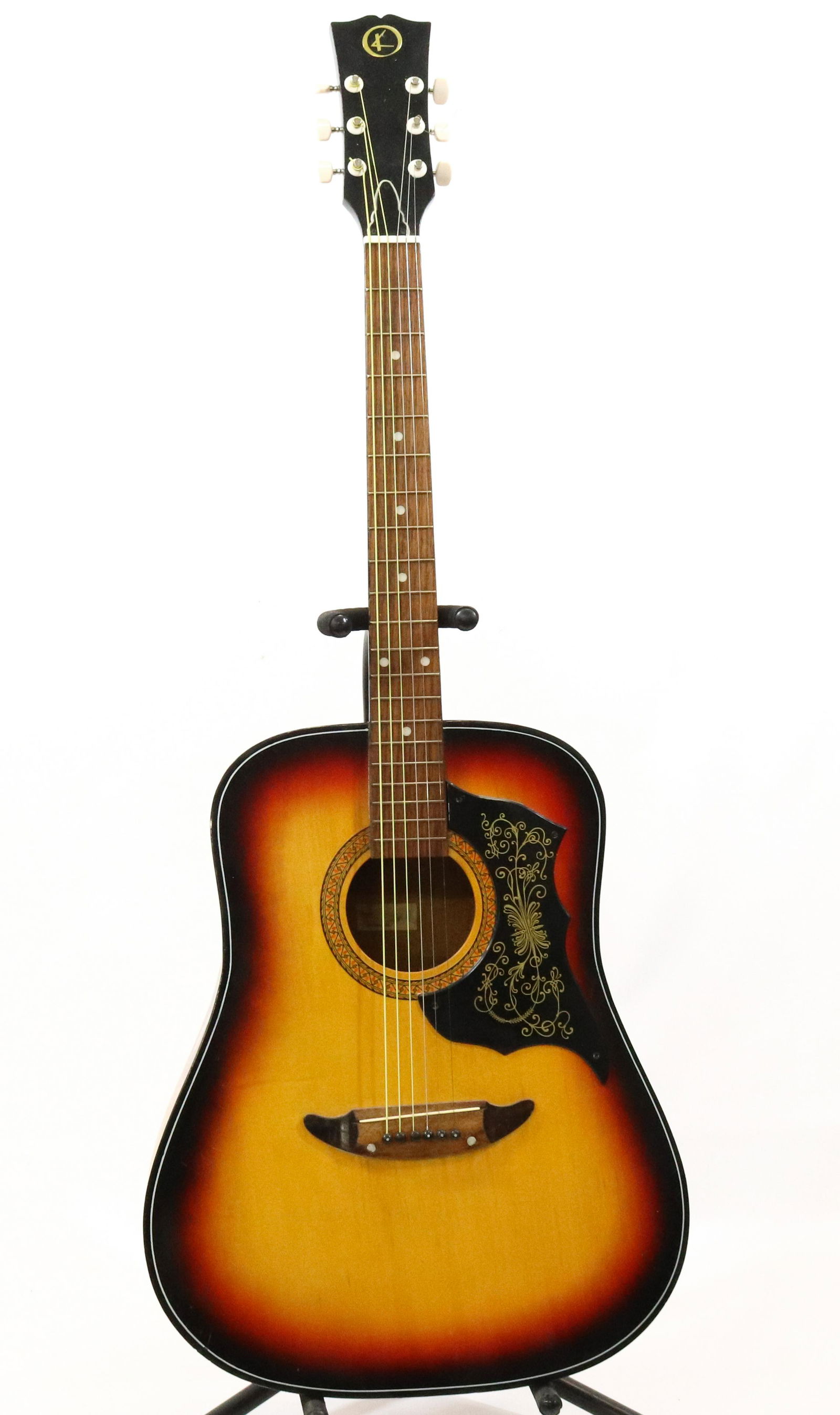 KAY ACOUSTIC GUITAR- VINTAGE (1 of 3)