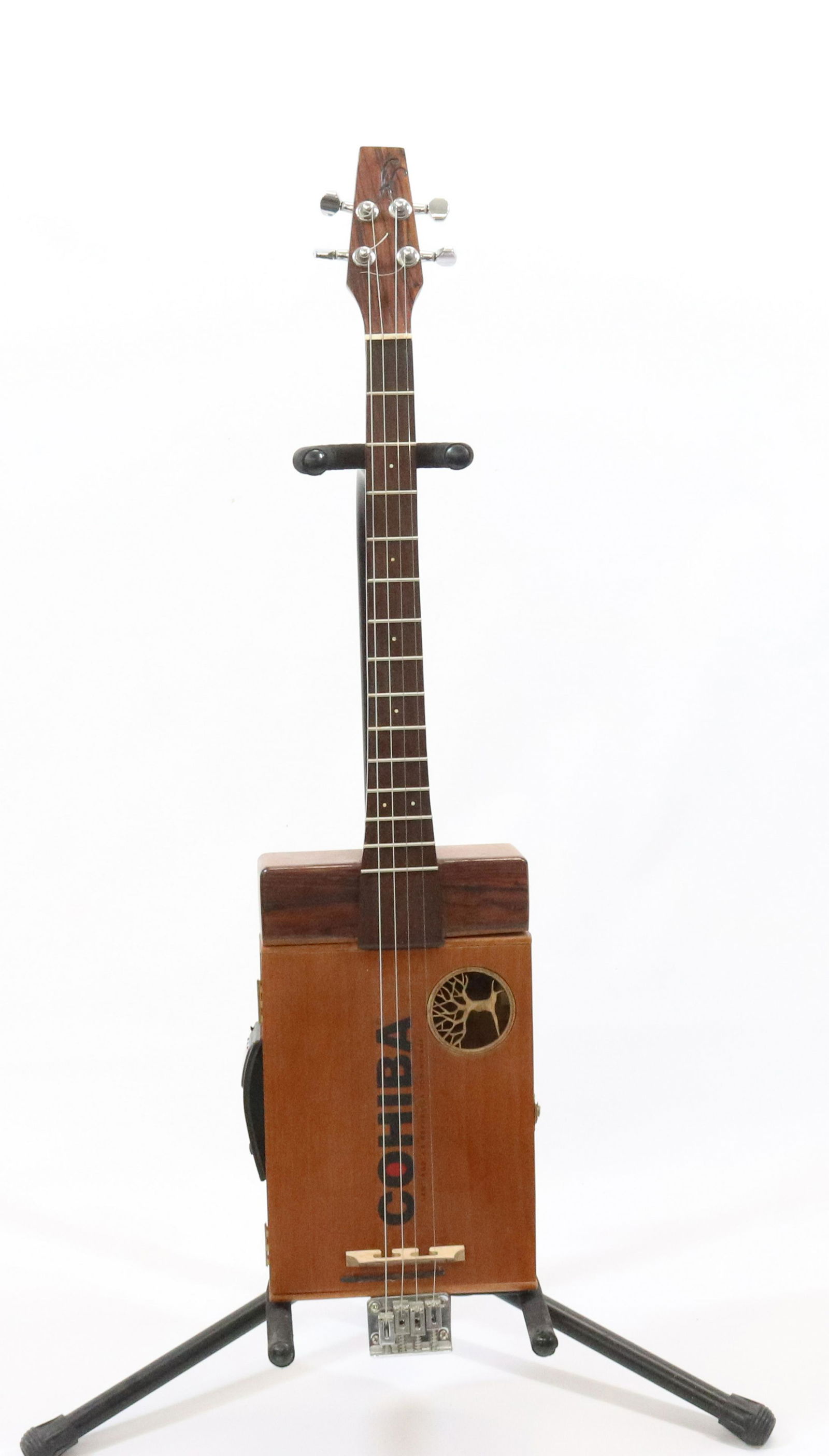 CIGAR BOX GUITAR (1 of 4)