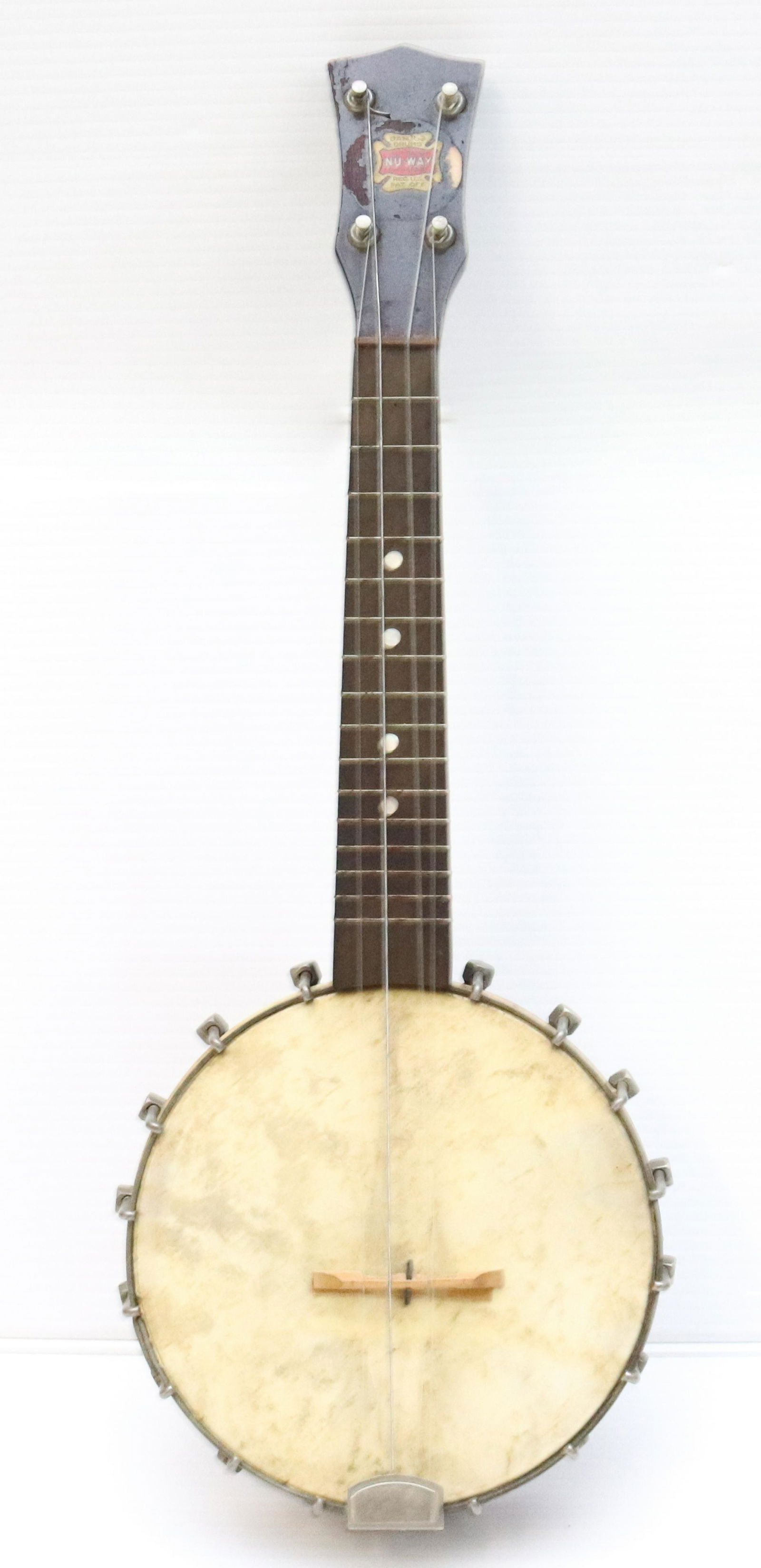 VINTAGE BANJO (1 of 4)