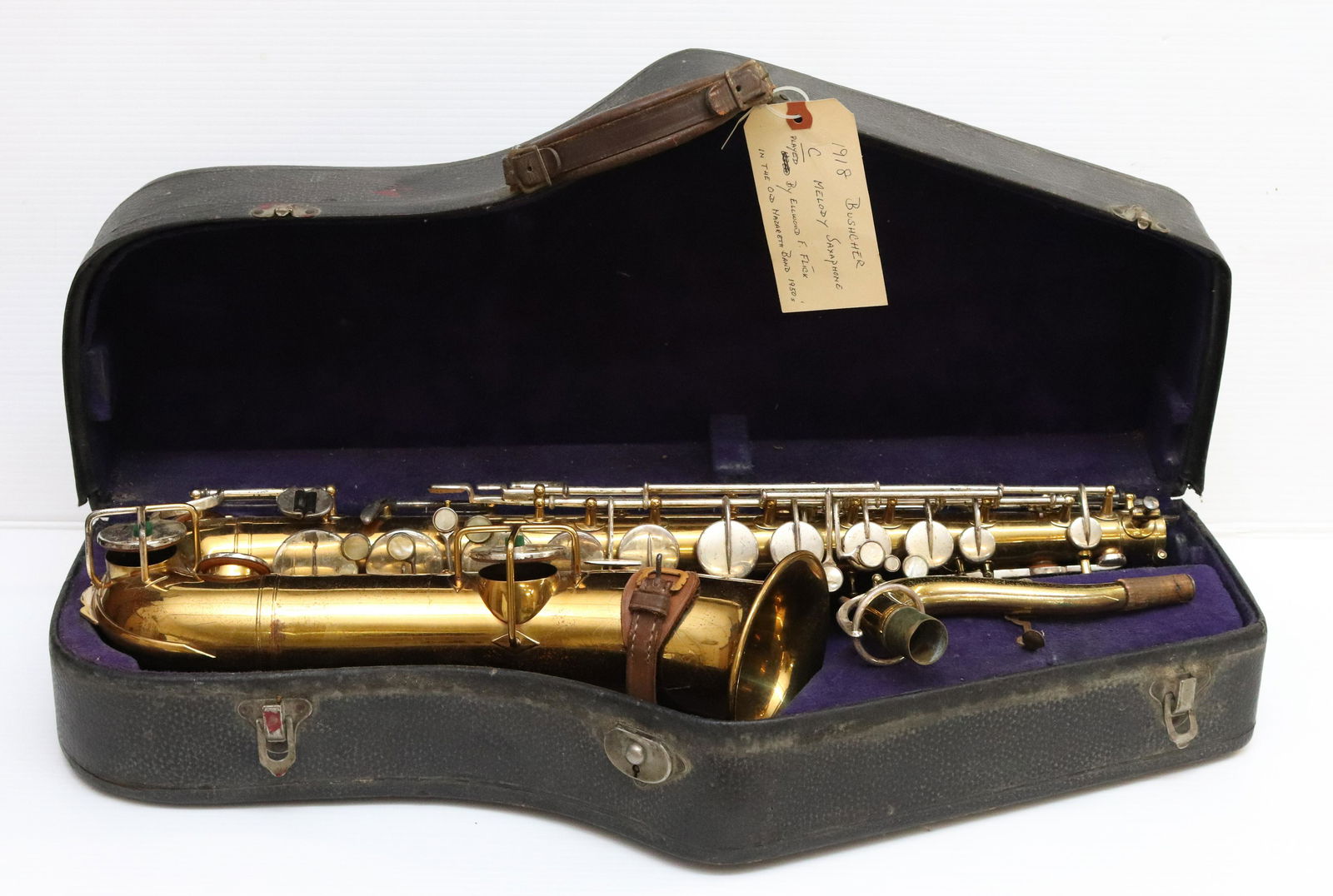 VINTAGE BUSHCHER SAXOPHONE (1 of 5)