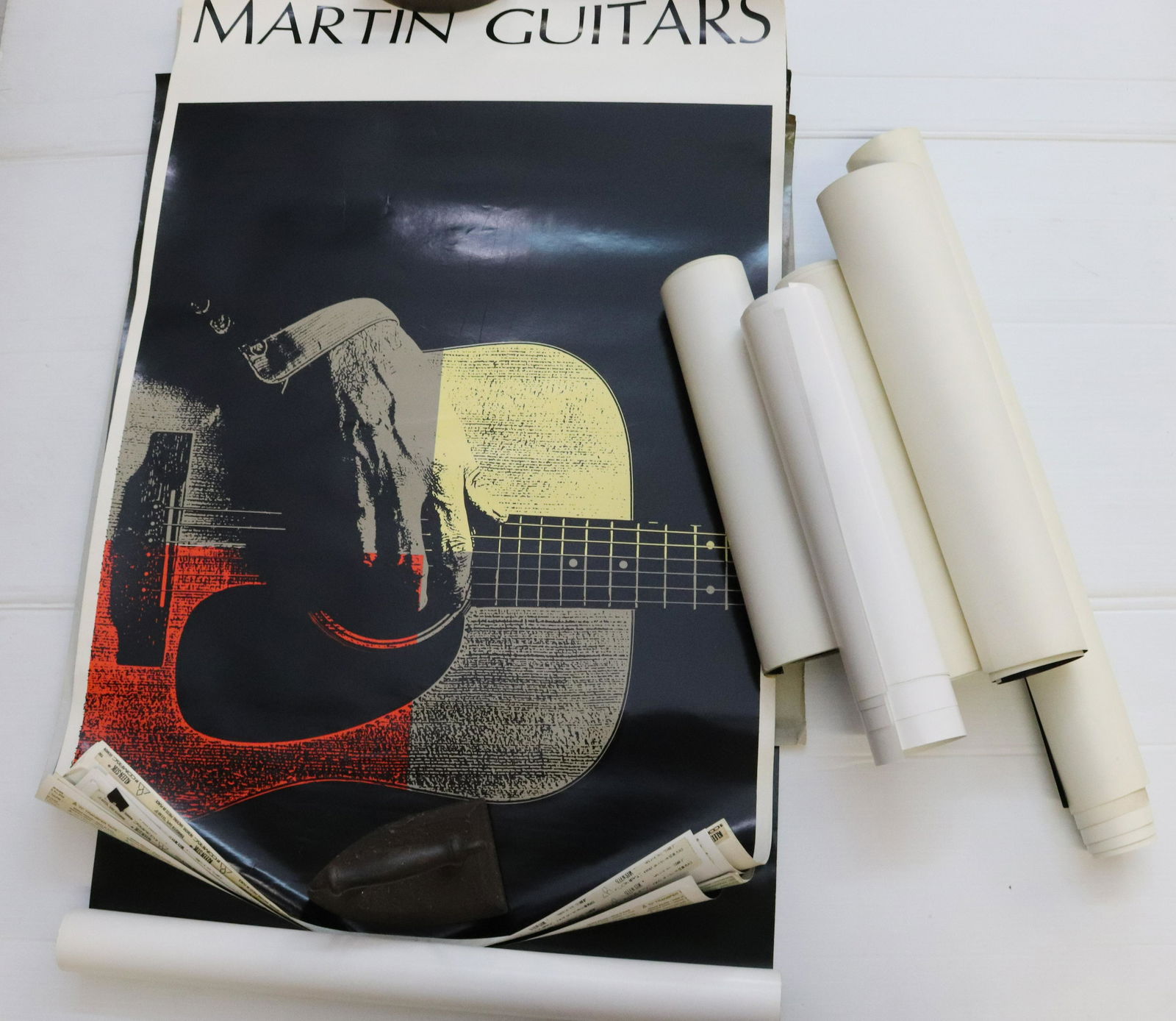 LARGE LOT OF MARTIN GUITAR POSTERS (1 of 9)