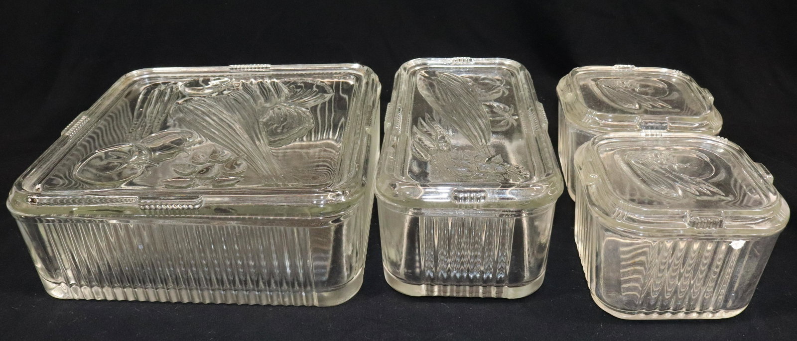(4) FEDERAL GLASS REFRIGERATOR DISHES: CLEAR GLASS WITH EMBOSSED VEGETABLES Dimensions: Pick-up will be Monday June 27th Through Thursday June 30th. Auto-pay will run 72 Hours after the Auction, If you need shipping please send an email to