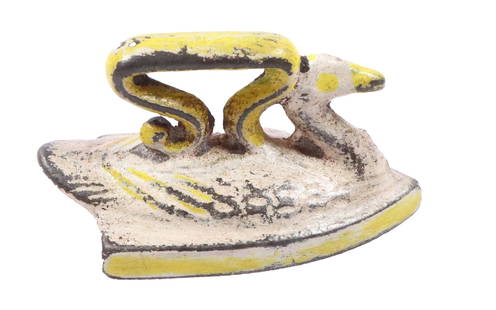 MINIATURE SWAN IRON: WHITE AND YELLOW PAINTED SURFACE 1 3/4" L