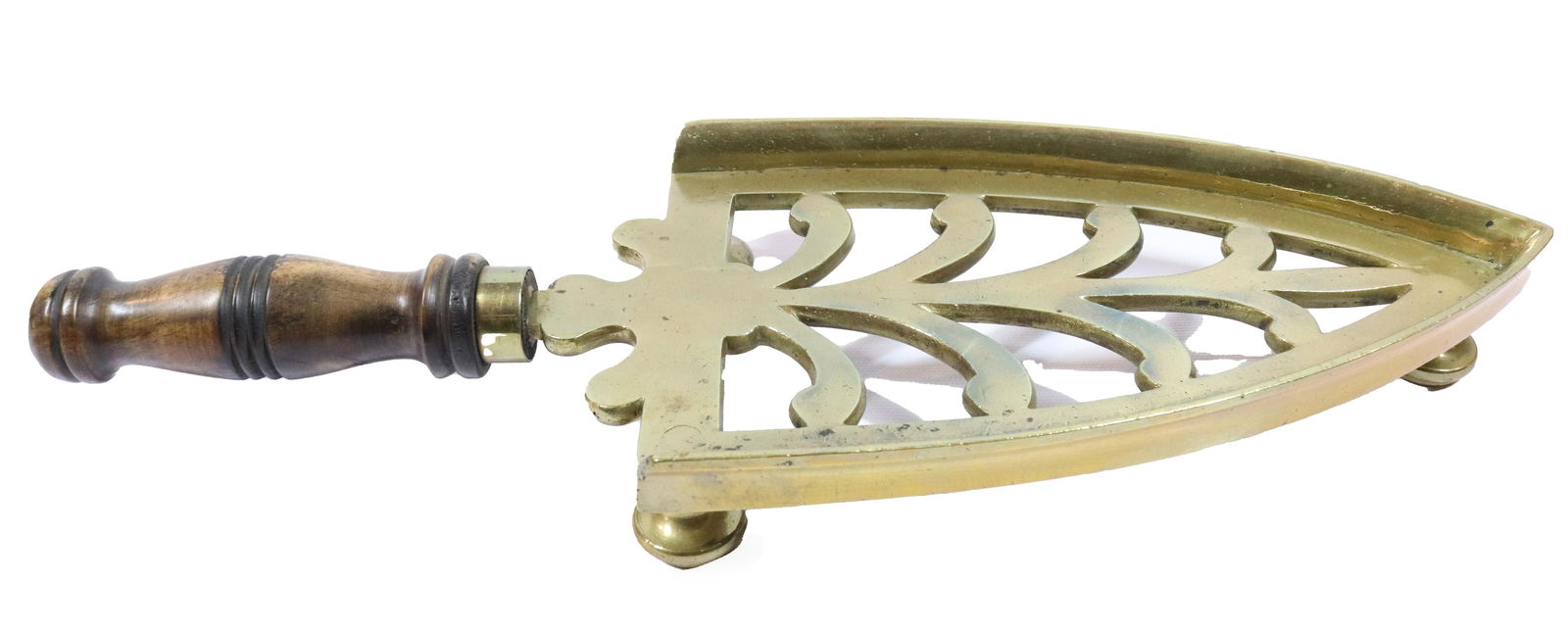 EARLY BRASS TRIVET (1 of 3)