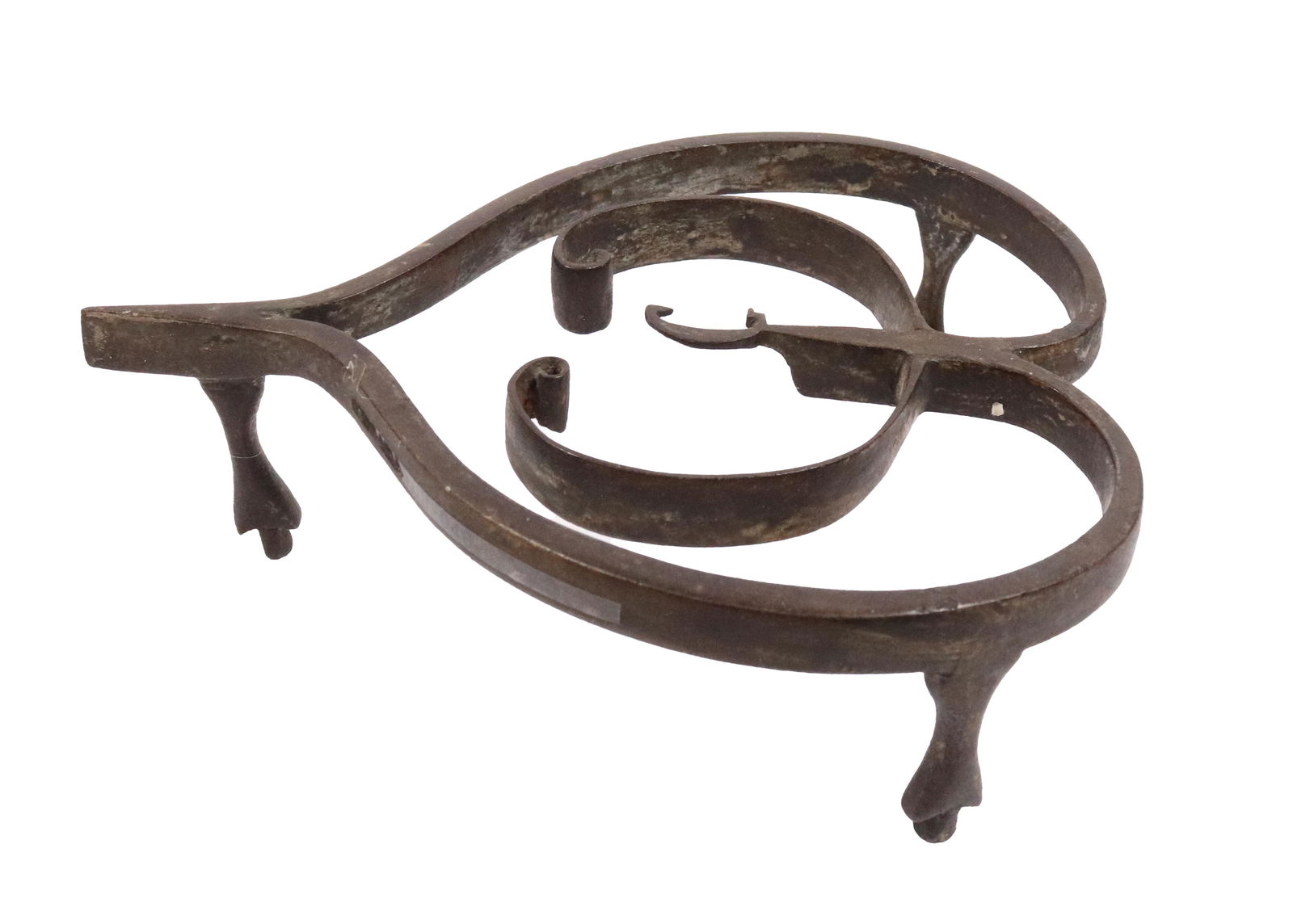EARLY HAND WROUGHT IRON TRIVET (1 of 2)
