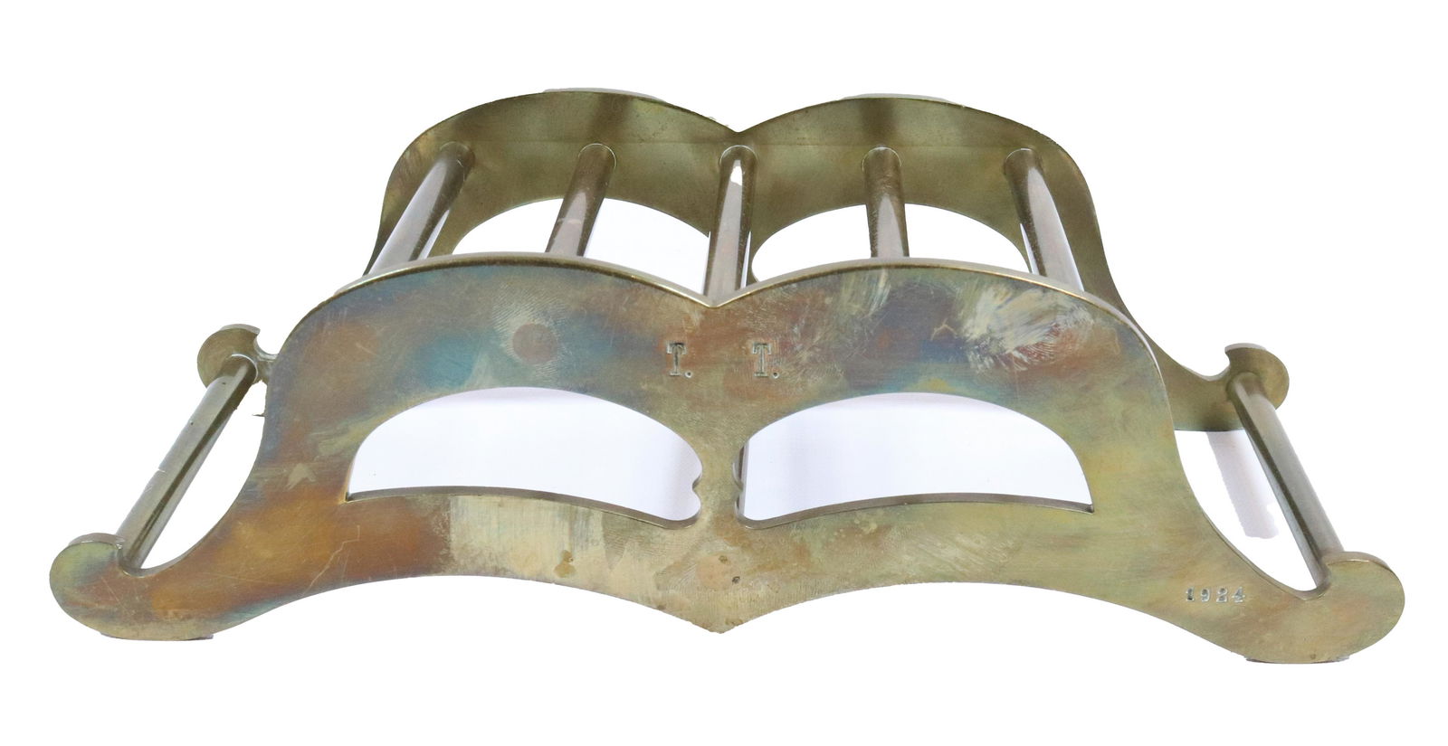 BRASS IRON TRIVET (1 of 3)