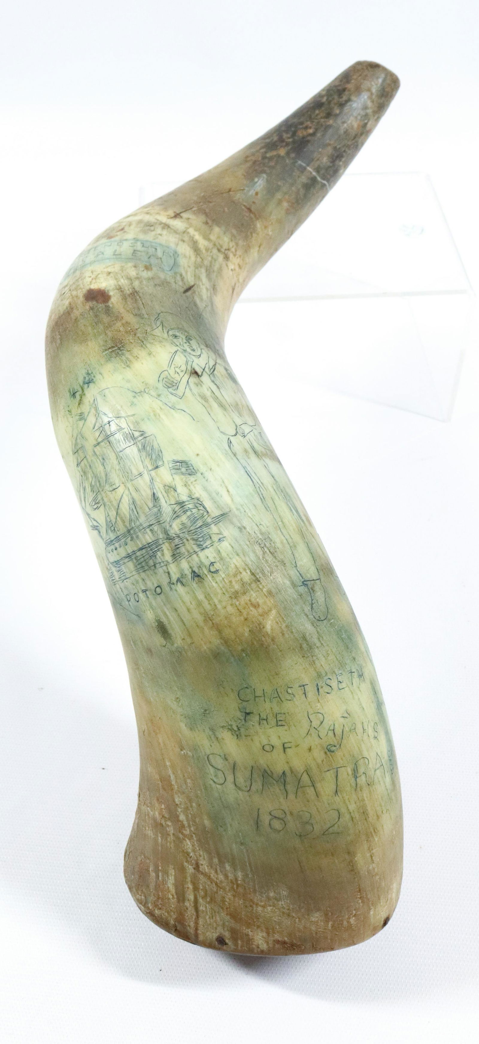DECORATED POWDER HORN (1 of 5)