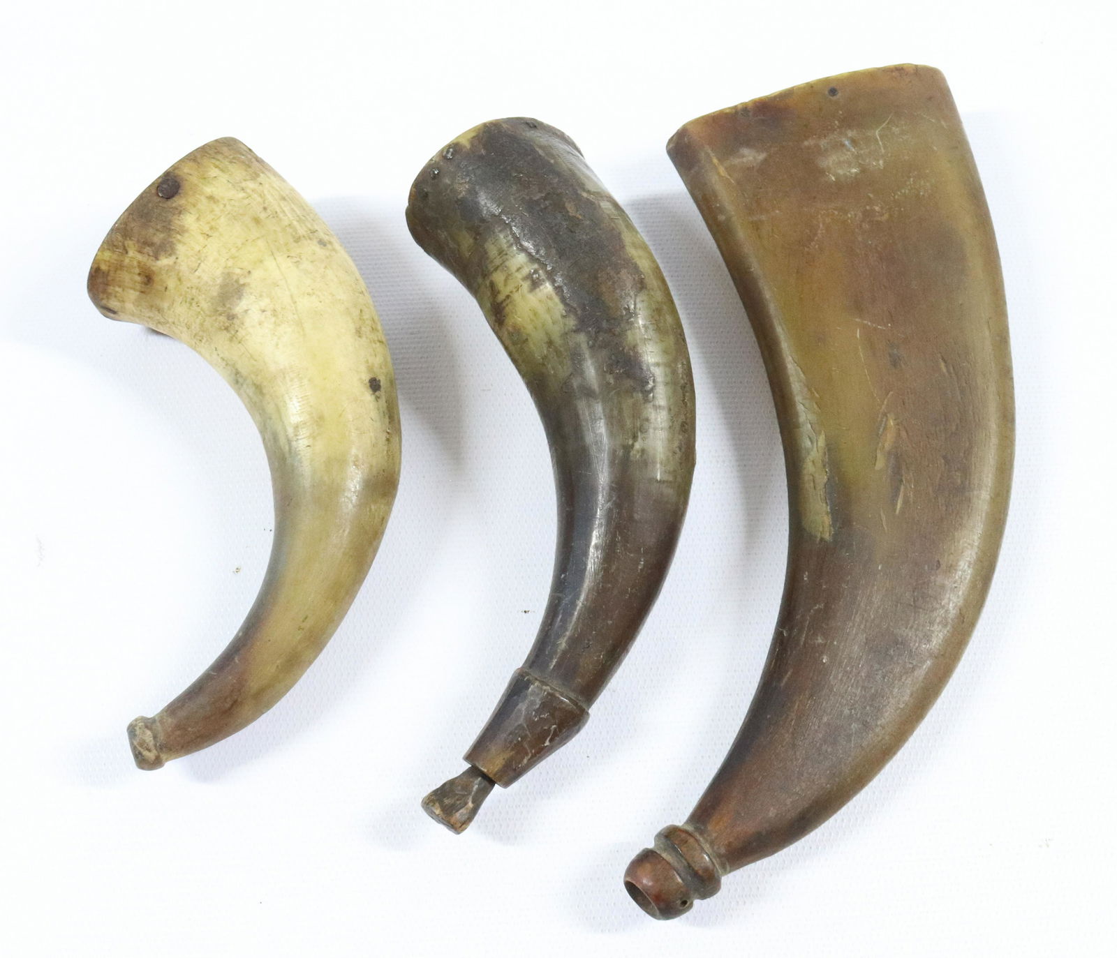 (3) ANTIQUE POWDER HORNS (1 of 2)