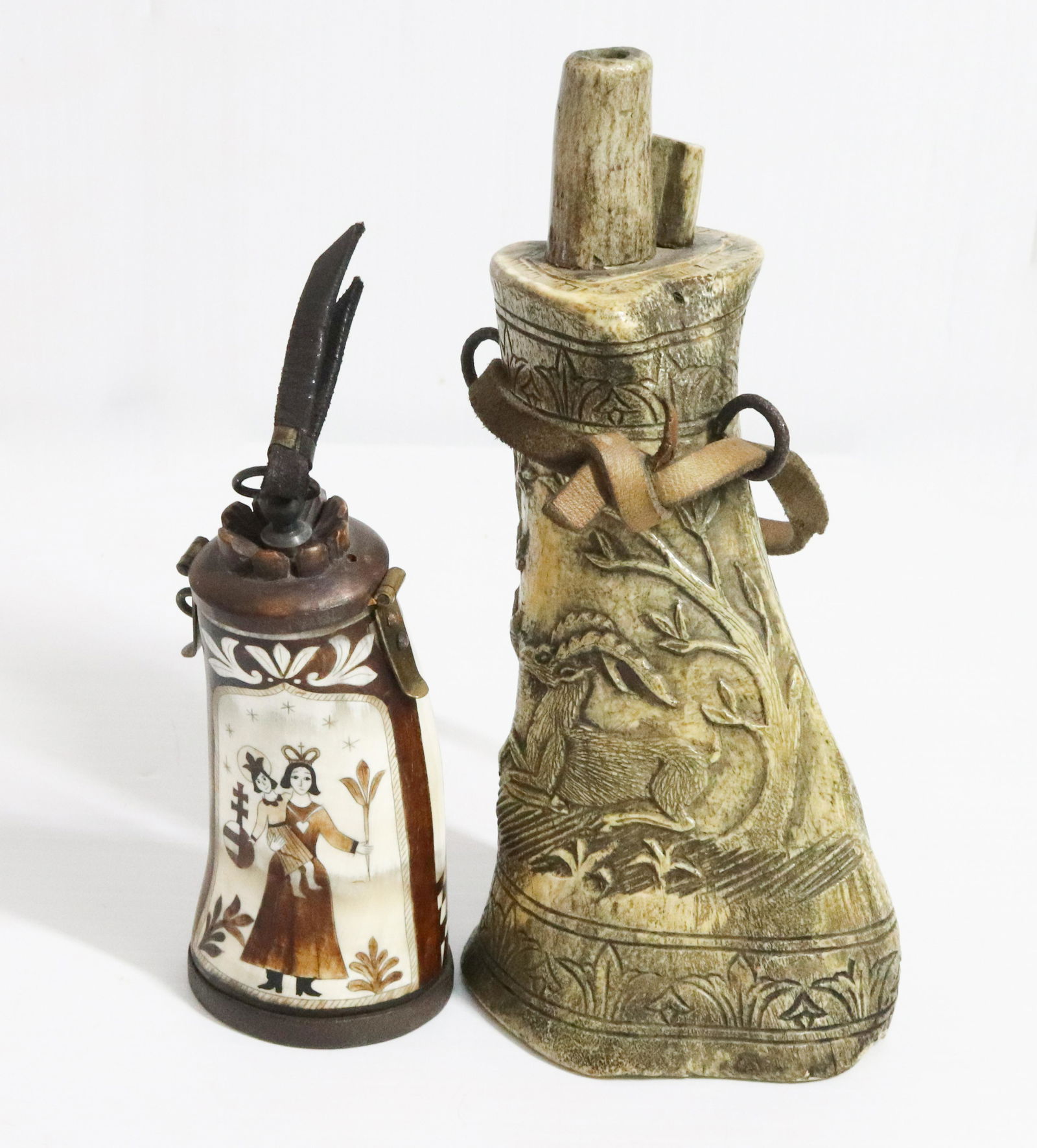 POWDER HORN AND RELIGIOUS CONTAINER (1 of 4)