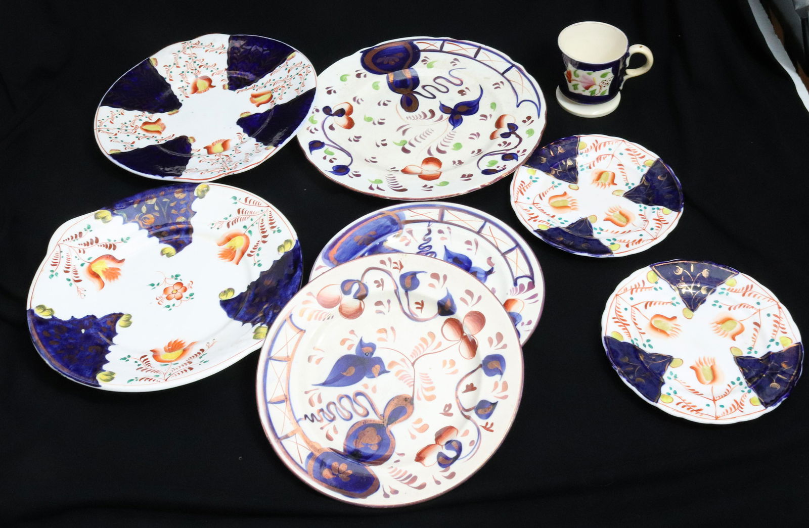 LOT OF GAUDY WELSH, LUSTER (1 of 2)