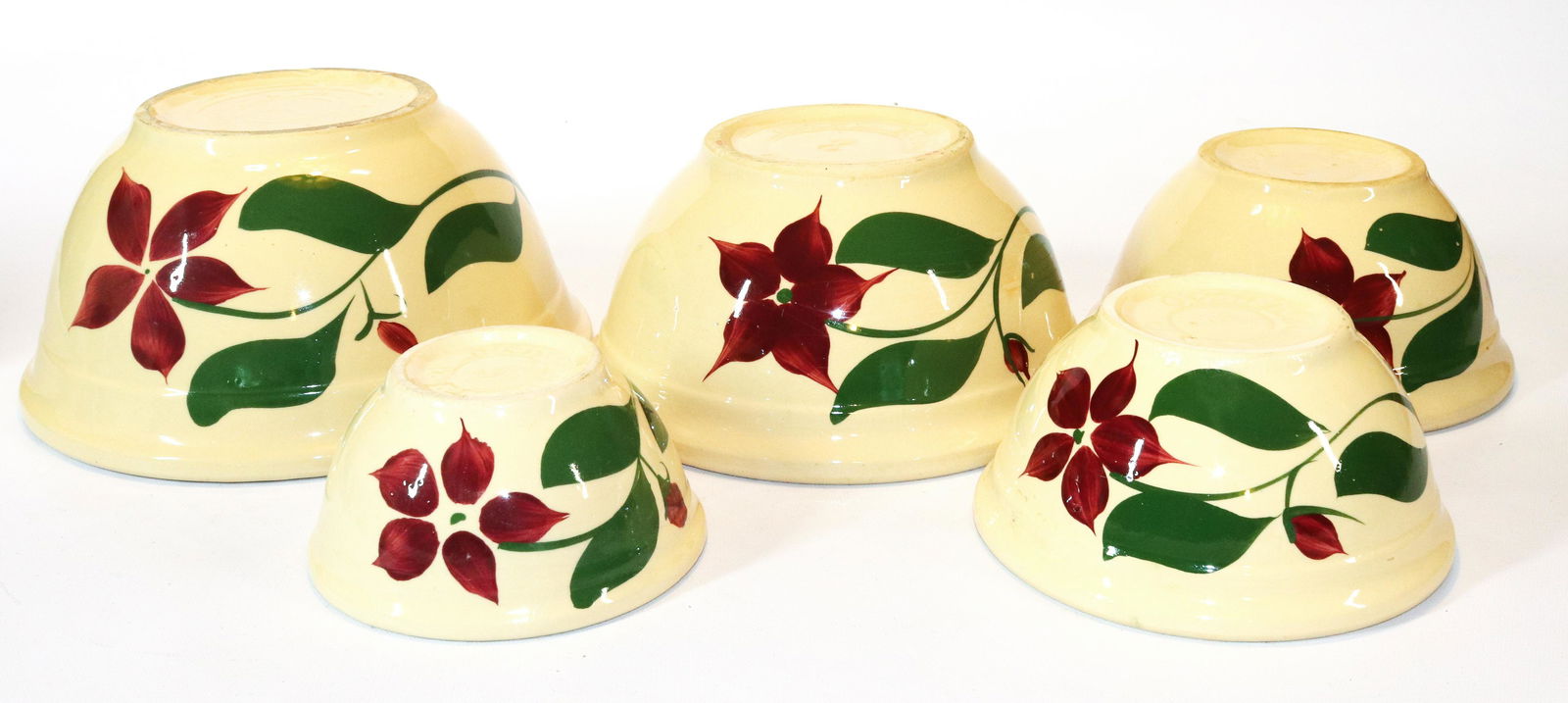 (5) WATT WARE STAR FLOWER MIXING BOWLS (1 of 4)