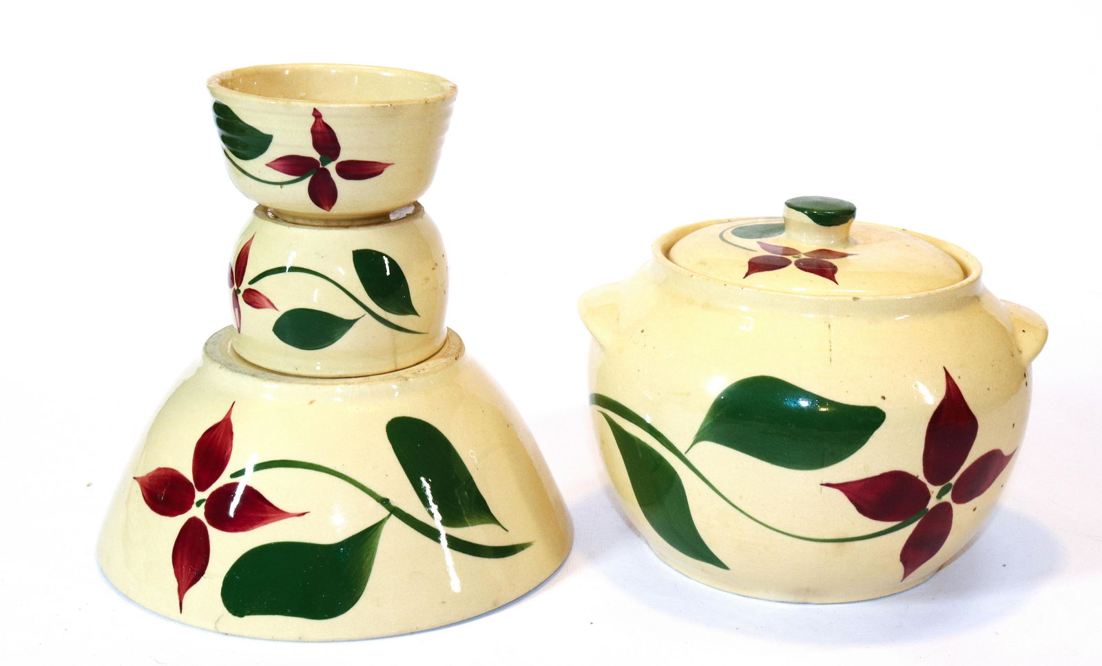 (4) WATT WARE STAR FLOWER POTTERY PIECES (1 of 2)