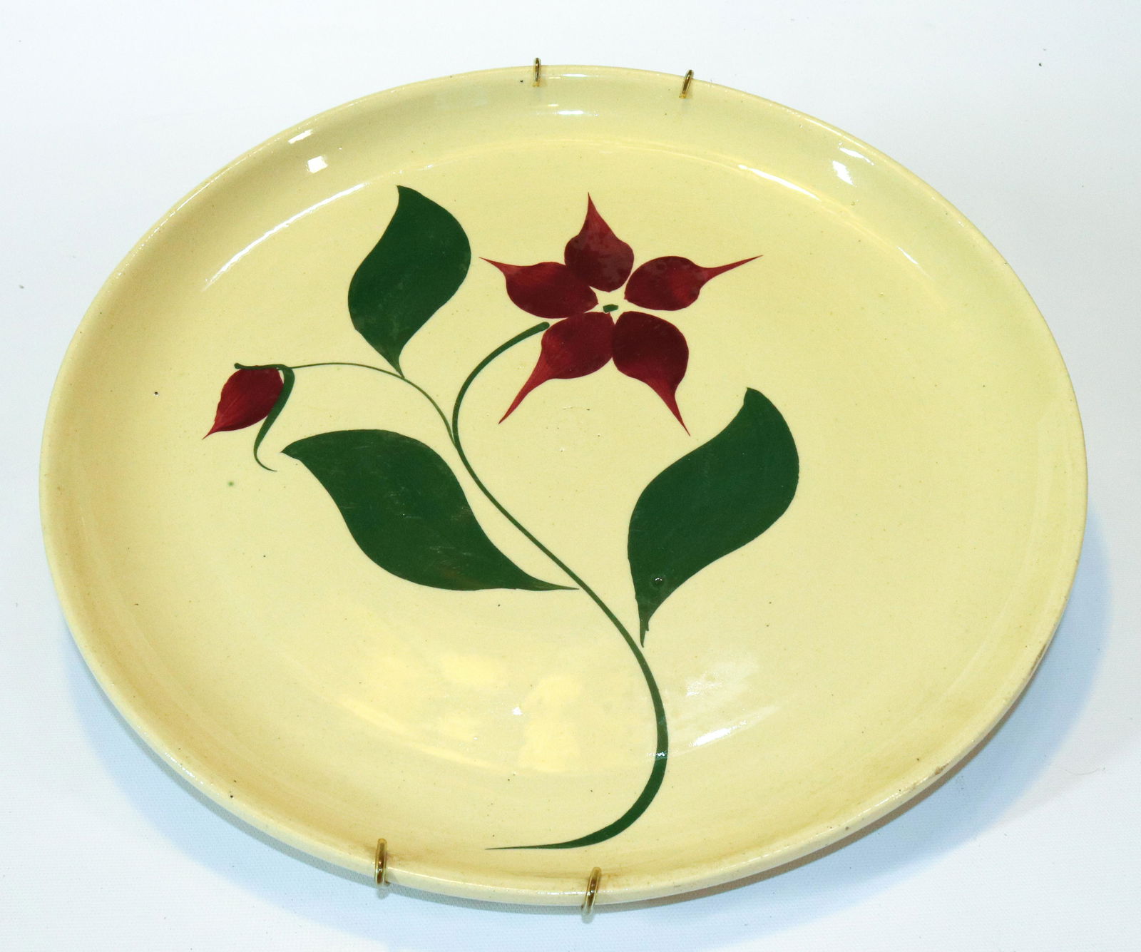 WATT WARE STAR FLOWER PLATTER (1 of 2)