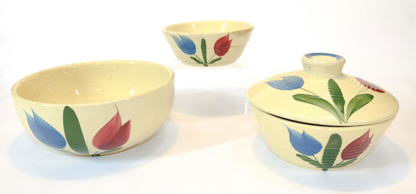 (4) WATT WARE POTTERY TULIP PIECES (1 of 5)