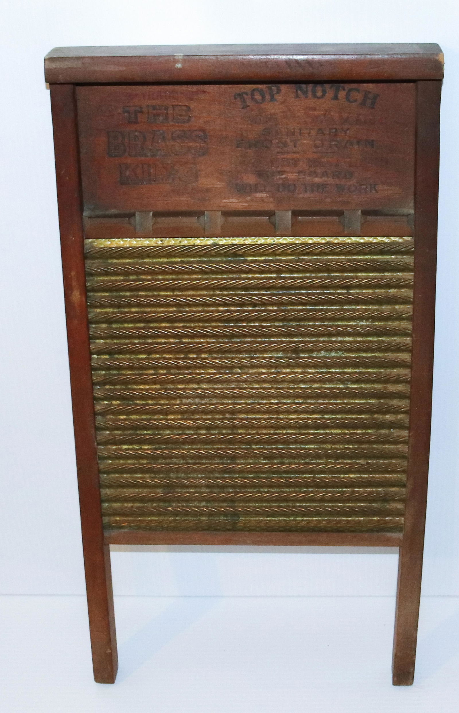 NATIONAL WOODEN WASHBOARD (1 of 2)