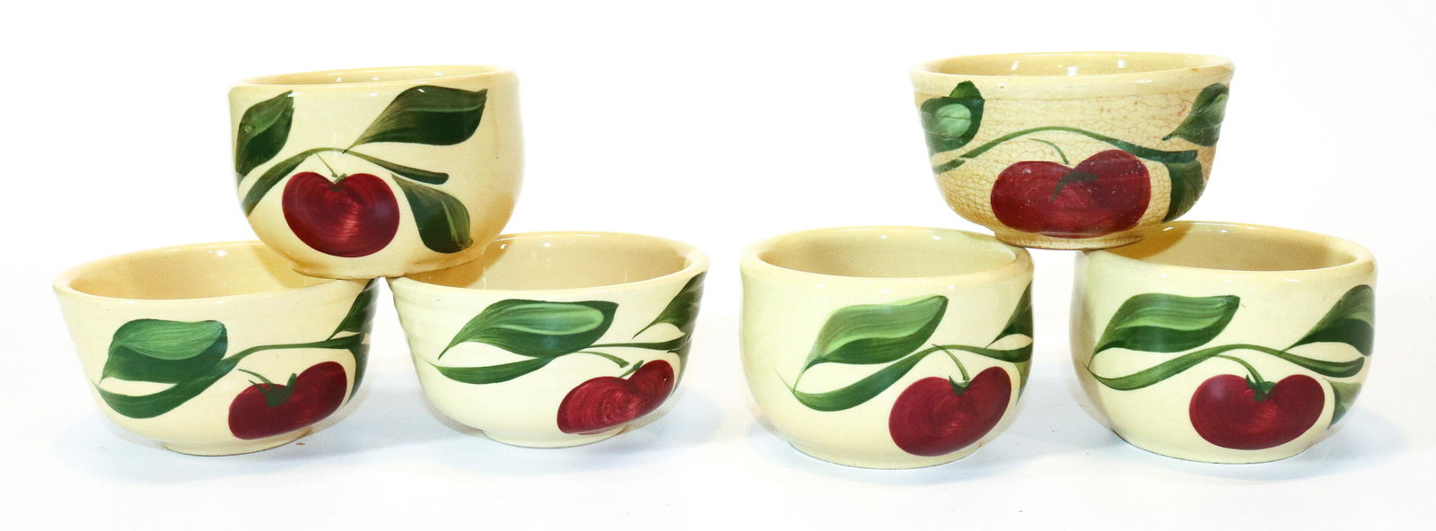 WATT WARE POTTERY APPLE BOWLS AND NAPPIES (1 of 3)