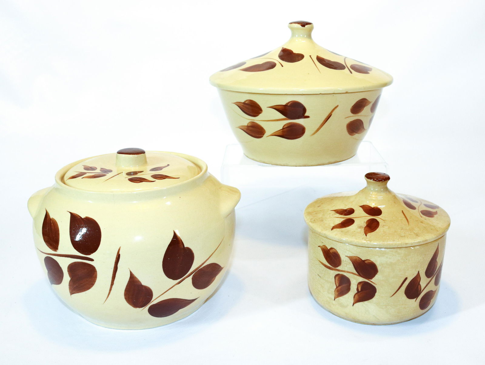 (3) WATT WARE POTTERY AUTUMN FOLIAGE PIECES (1 of 4)