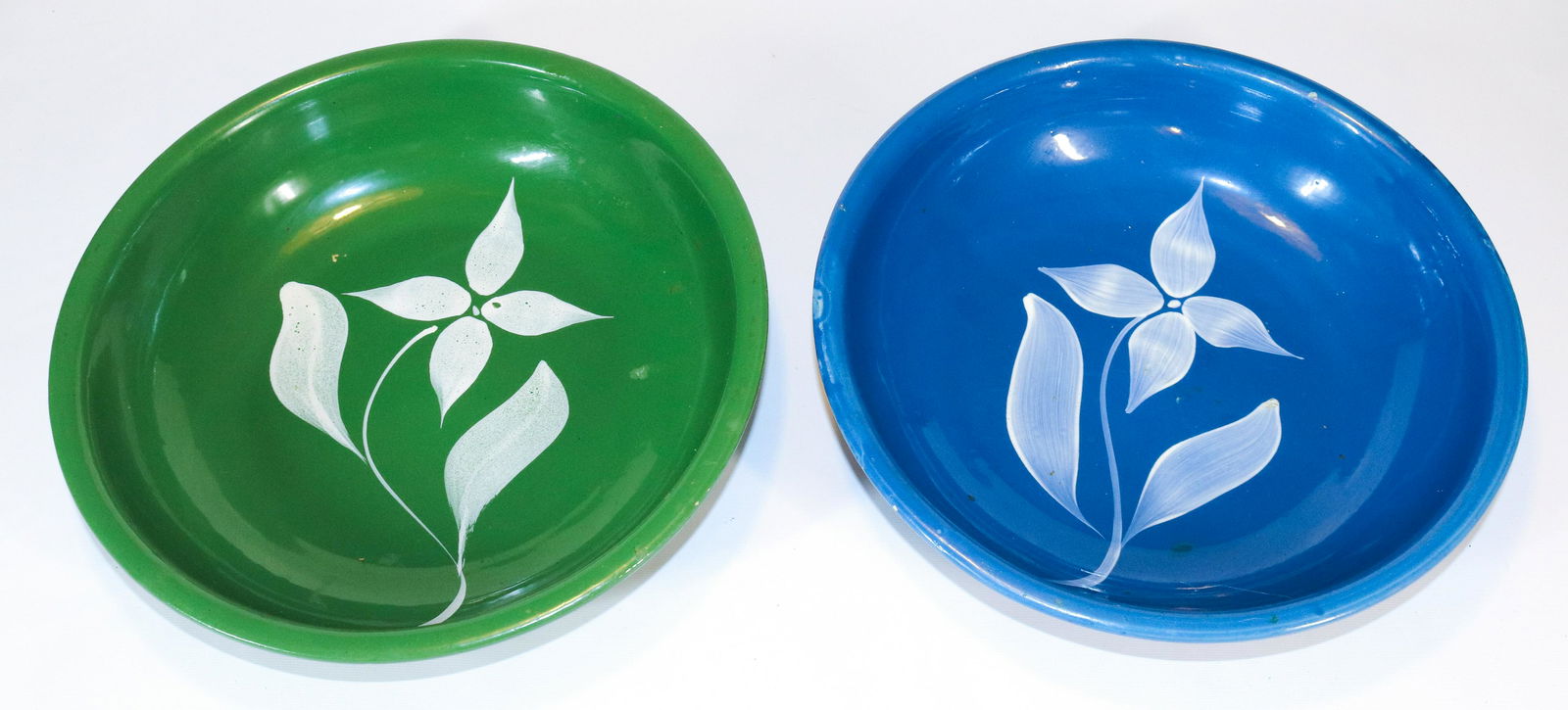 (2) WATT WARE SPAGHETTI BOWLS (1 of 3)