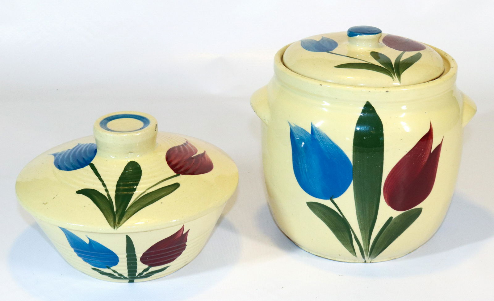 WATT WARE COOKIE JAR AND COVERED BAKER (1 of 7)