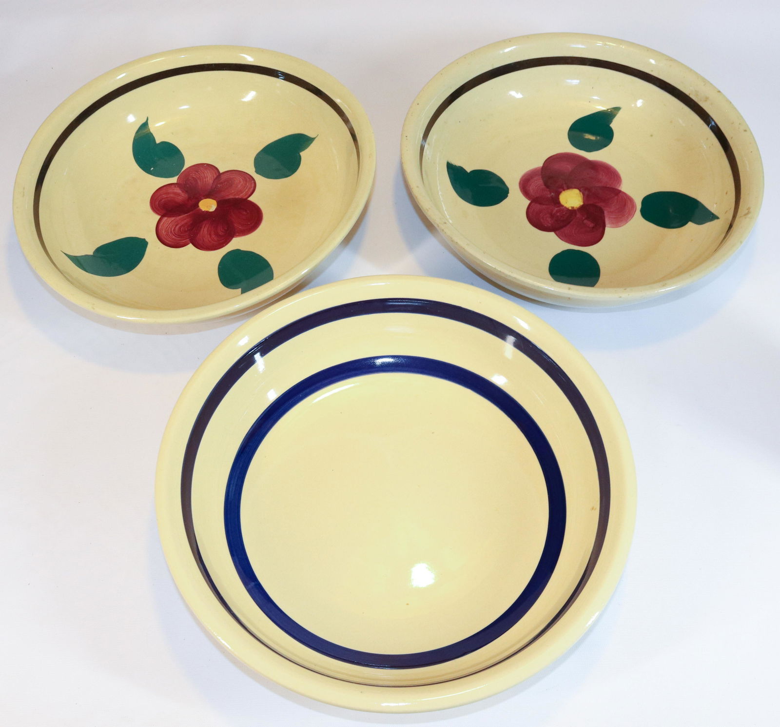 (3) WATT WARE SPAGHETTI BOWLS (1 of 2)