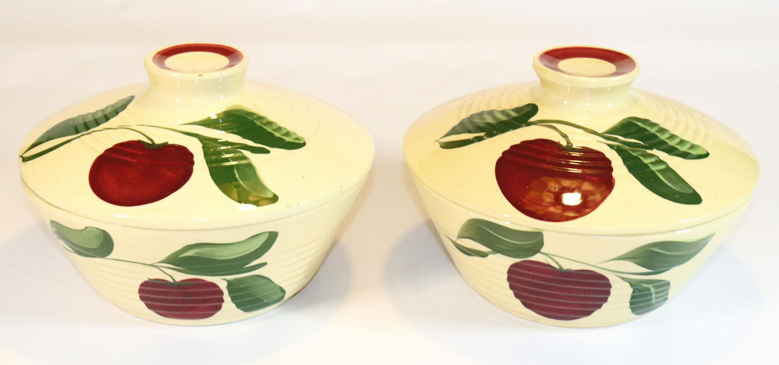 (2) WATT WARE COVERED BAKERS (1 of 3)