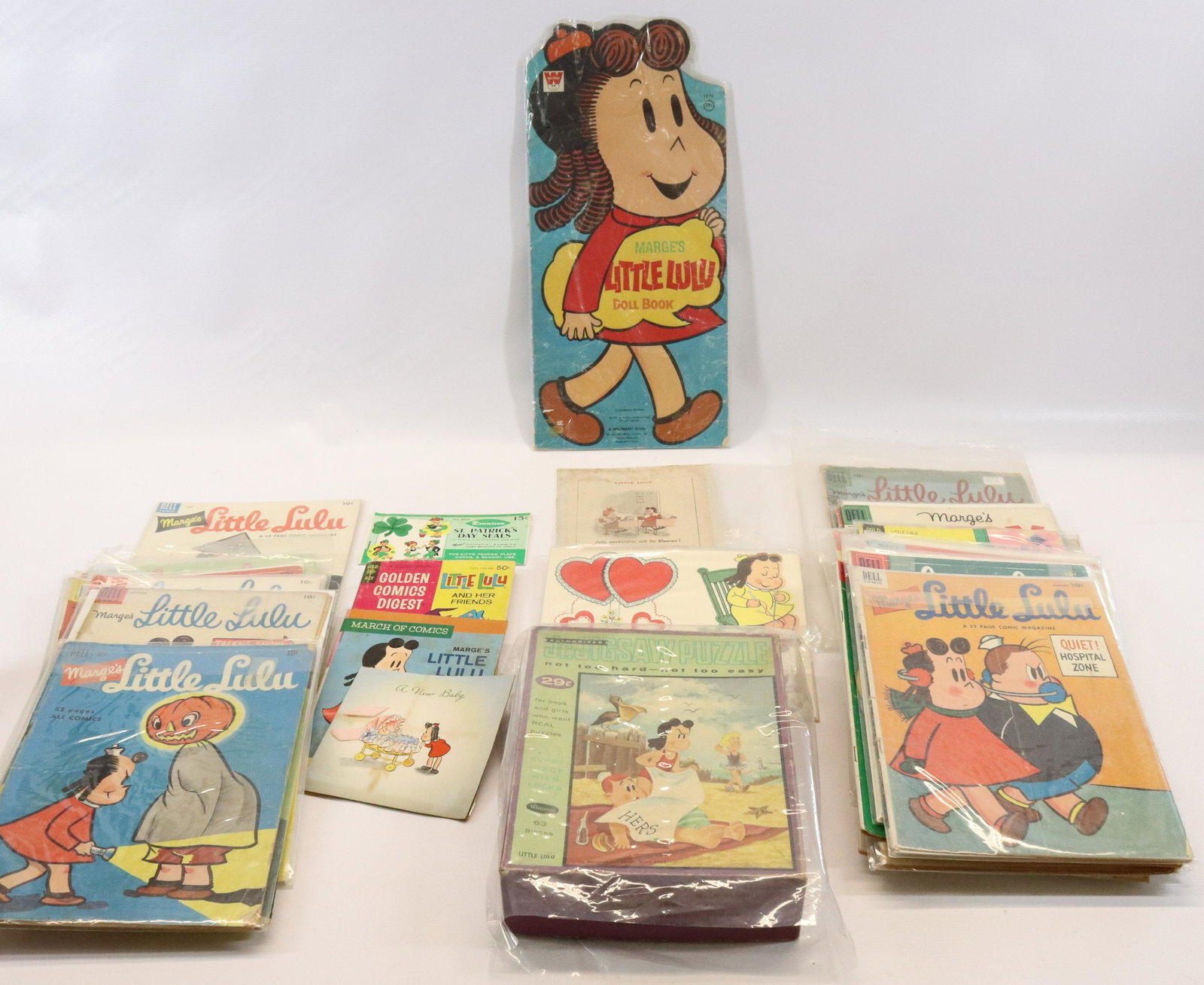 LOT OF LITTLE LULU COMIC BOOKS AND MORE (1 of 3)