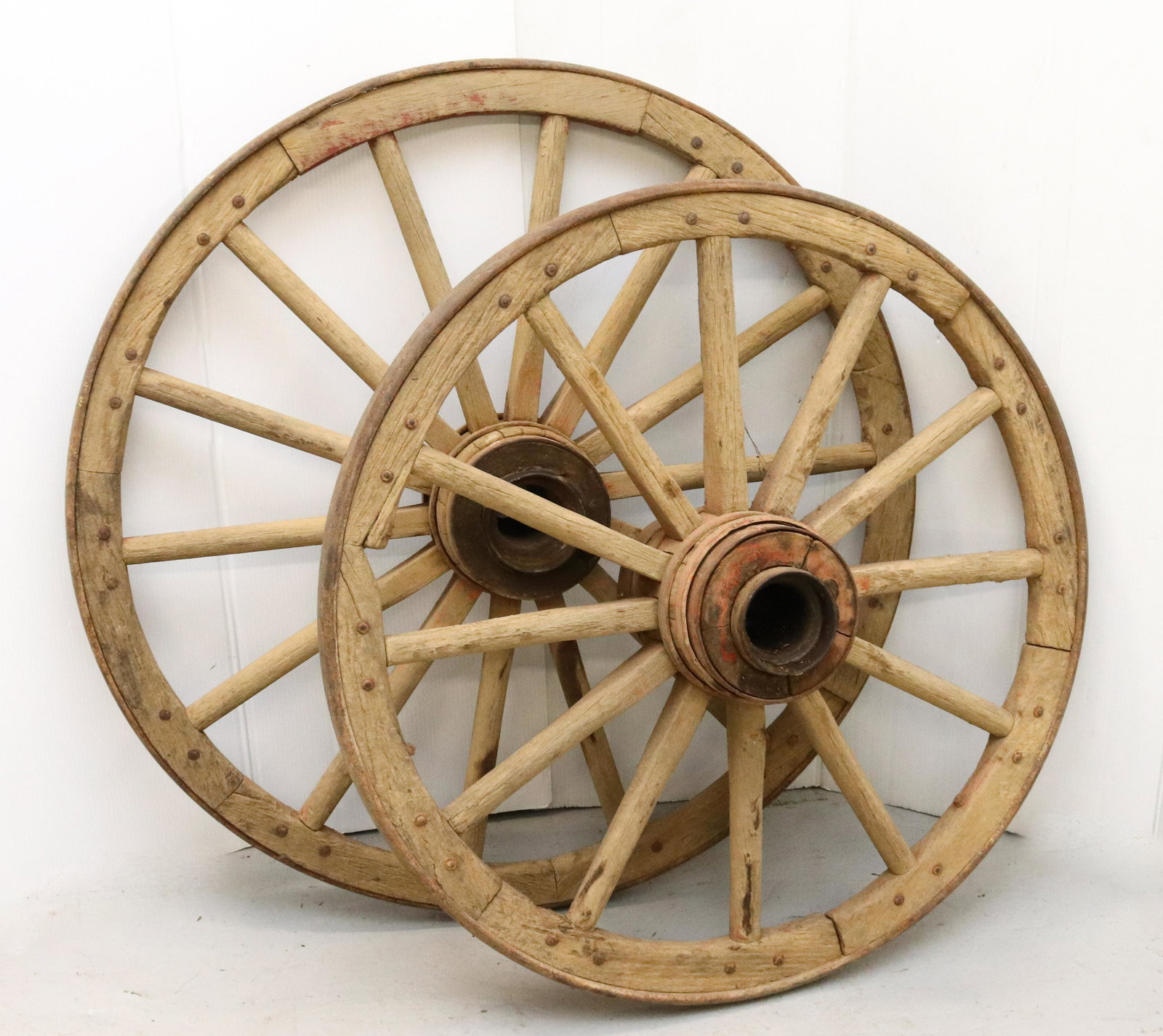 (2) WOODEN WAGON WHEELS (1 of 2)