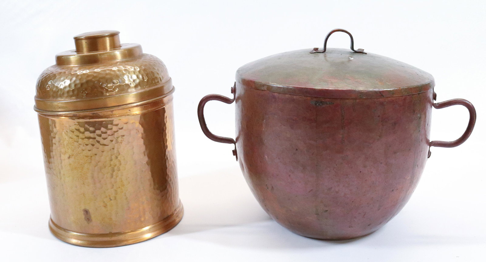 COPPER TOBACCO JAR AND LIDDED POT (1 of 4)