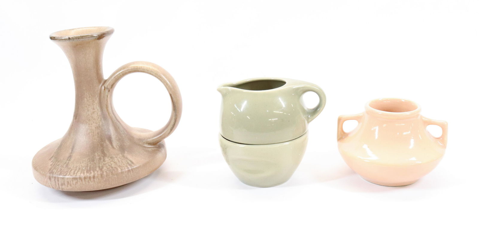 LOT OF POTTERY PIECES (1 of 4)