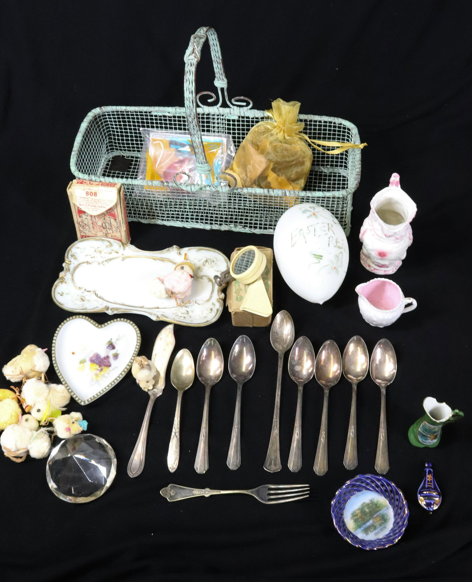 GLASS CHINA VINTAGE TRAY LOT (1 of 7)