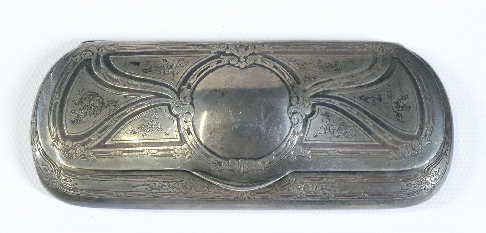 STERLING SILVER EYEGLASS CASE (1 of 3)