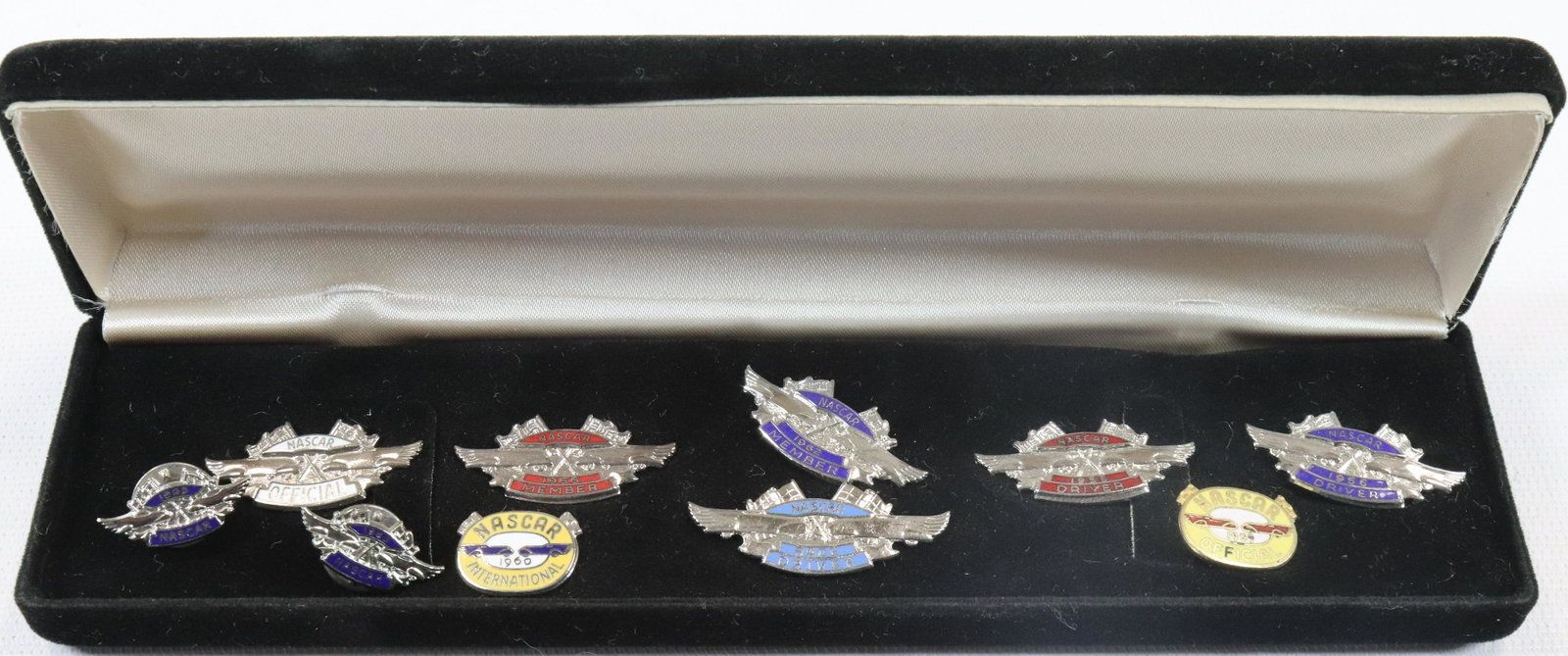 LOT OF NASCAR DRIVER PINS: (10) 1955, 1956, 1959, 1960, 1962, 1963