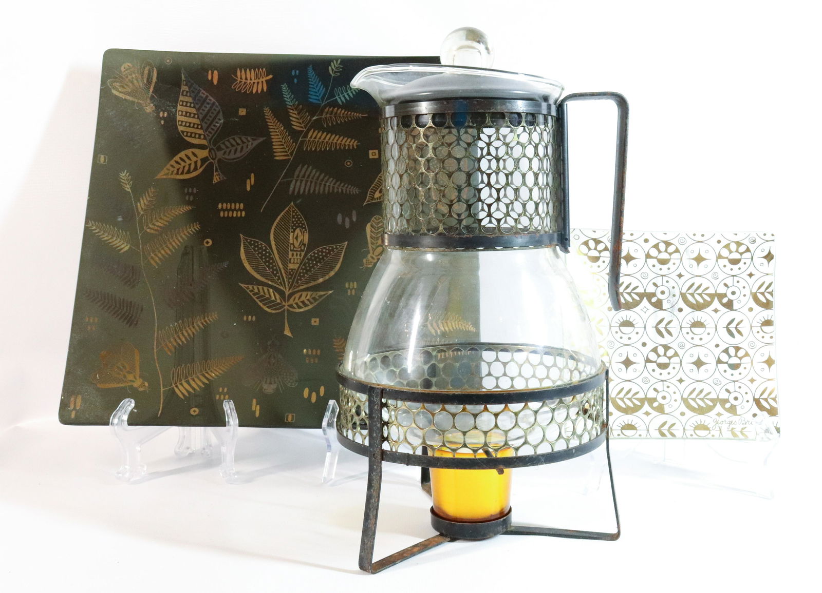 (3) VINTAGE SERVING PIECES (1 of 5)