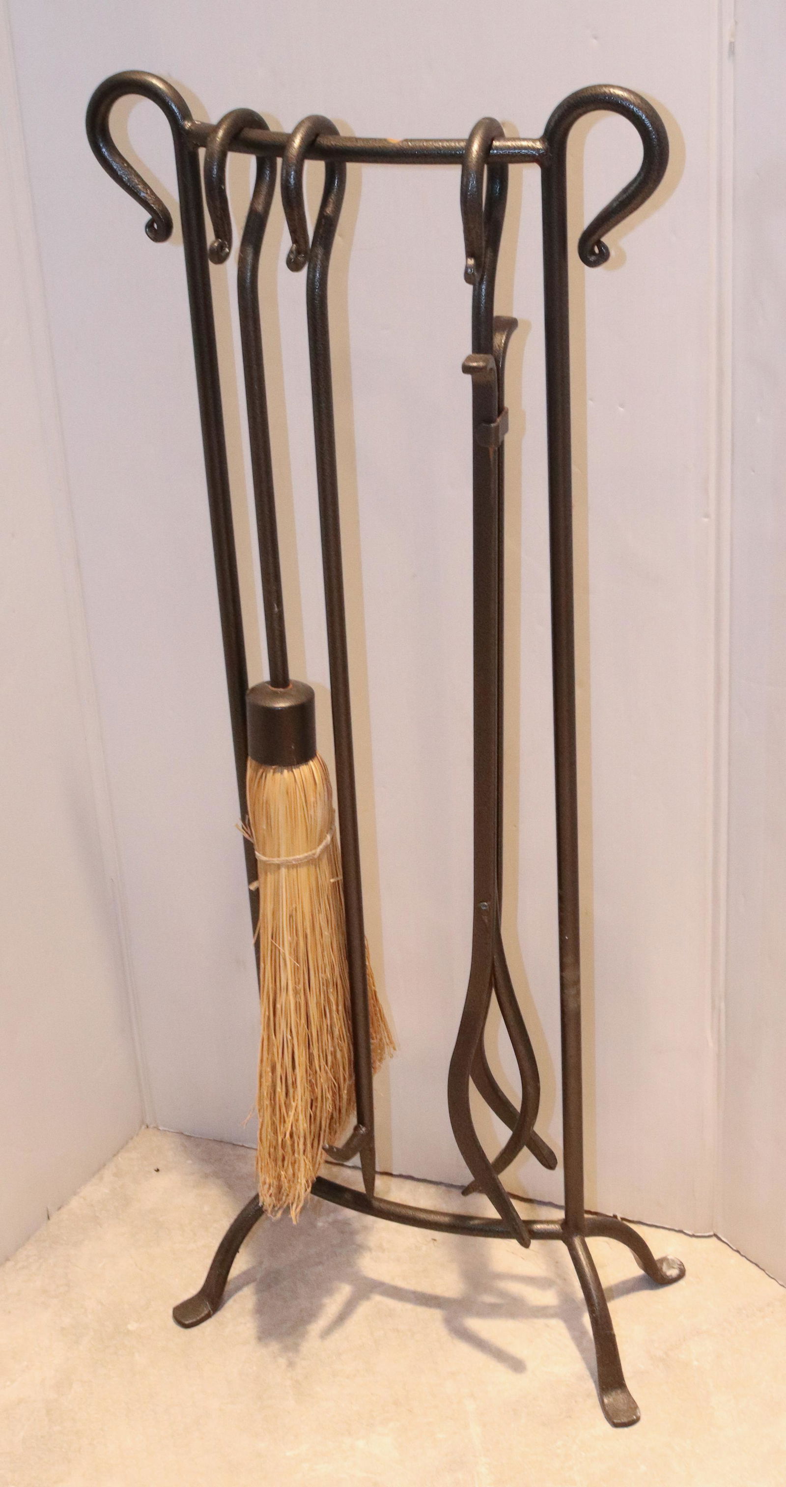 (4) PIECE FIREPLACE SET (1 of 1)