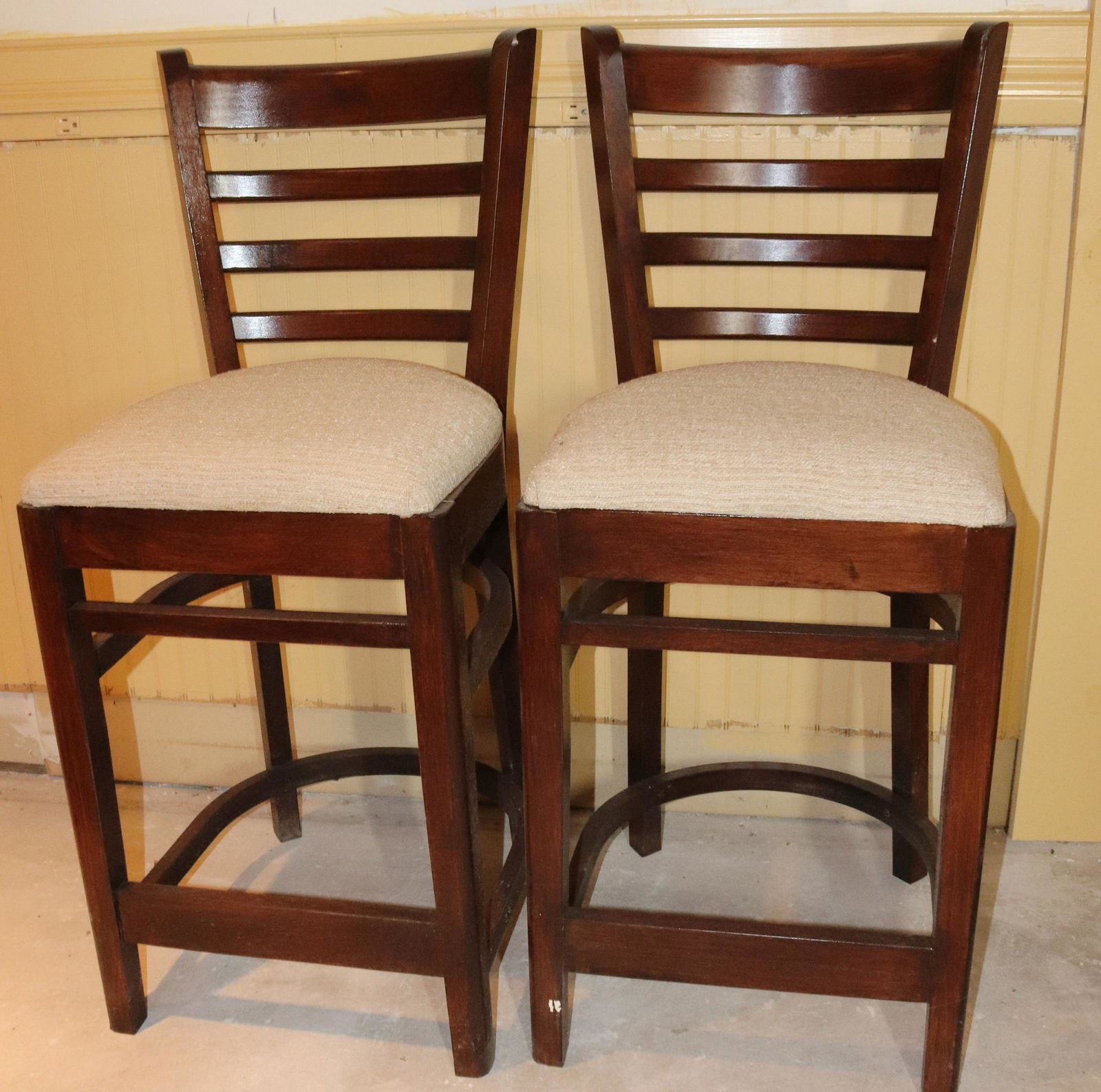 PAIR OF UPHOLSTERED BAR STOOLS (1 of 2)