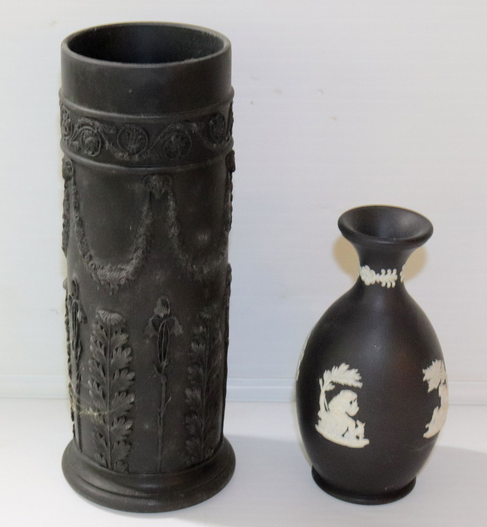 (2) WEDGWOOD VASES (1 of 4)