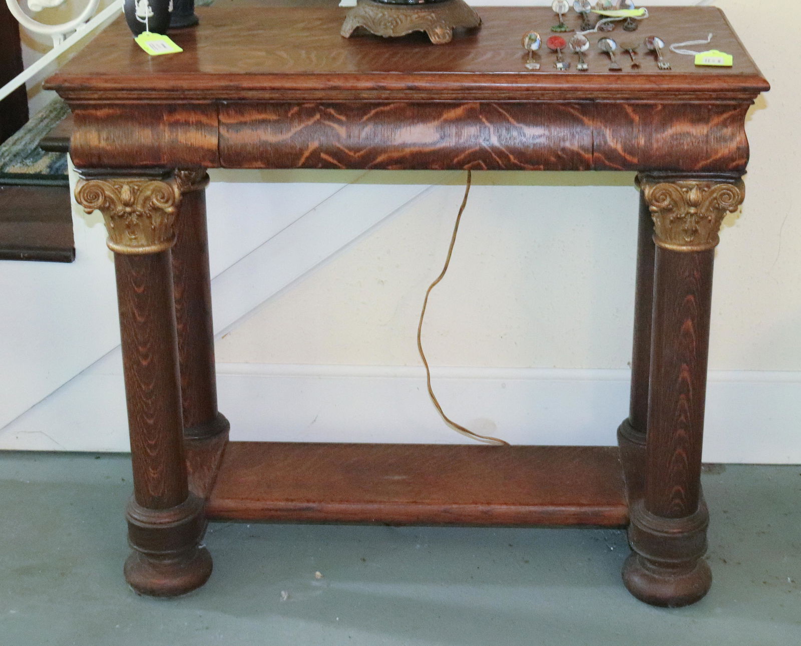OAK CONSOLE TABLE (1 of 3)