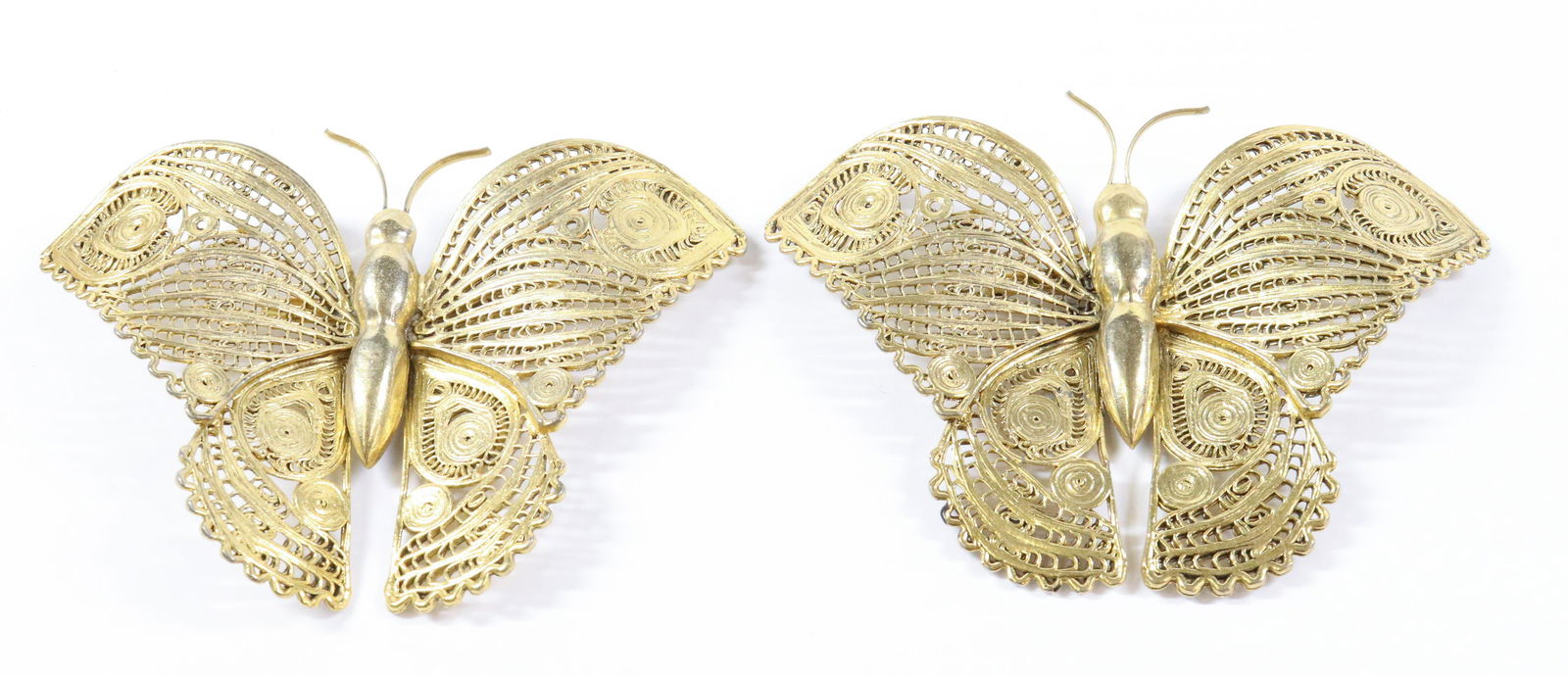 FILIGREE LARGE GOLD BUTTERFLY BROOCHES (1 of 2)